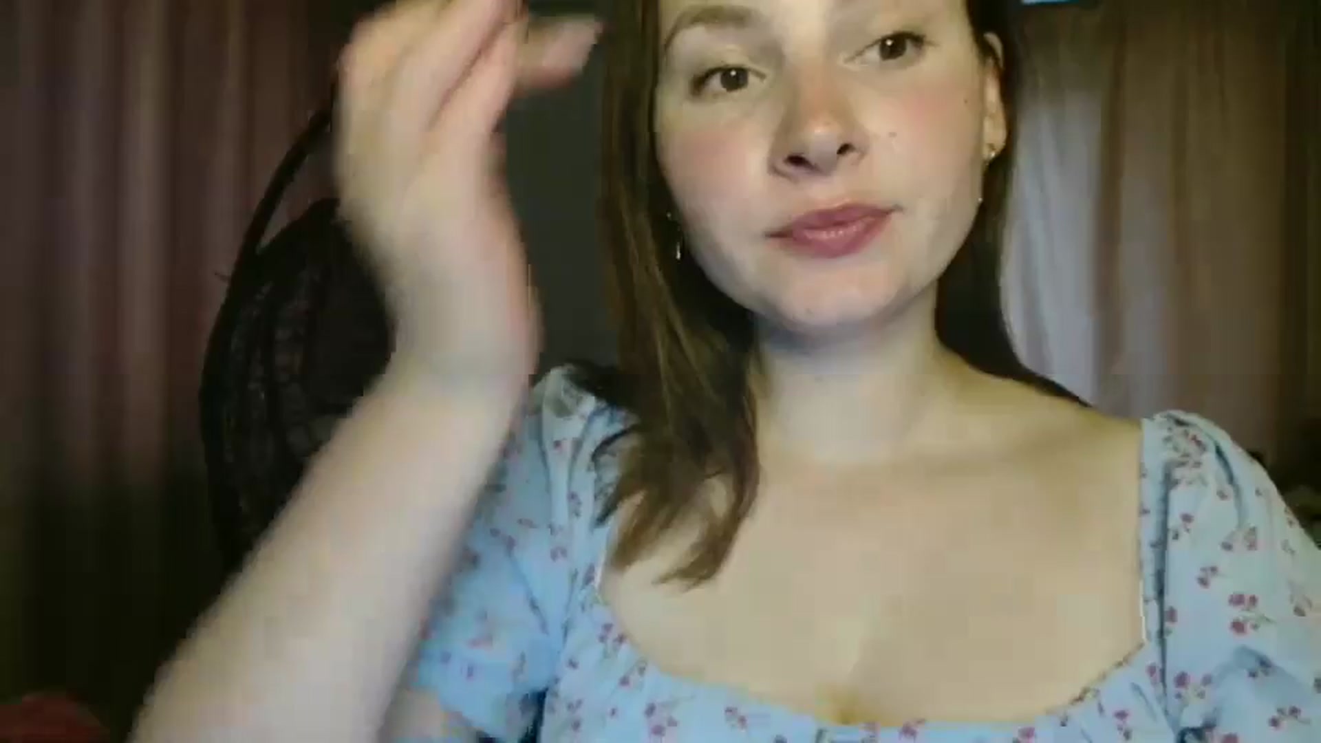 Gallery image thumbnail from MisssLove_is's myfreecams stream on, 08/01/2025, 18:01 image 3 of 20