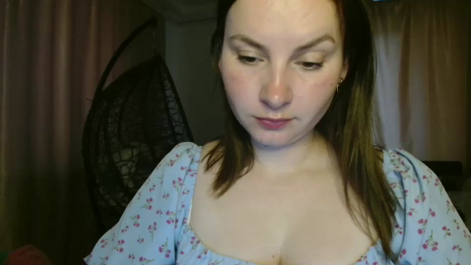 Gallery image thumbnail from MisssLove_is's myfreecams stream on, 08/01/2025, 18:01 image 9 of 20