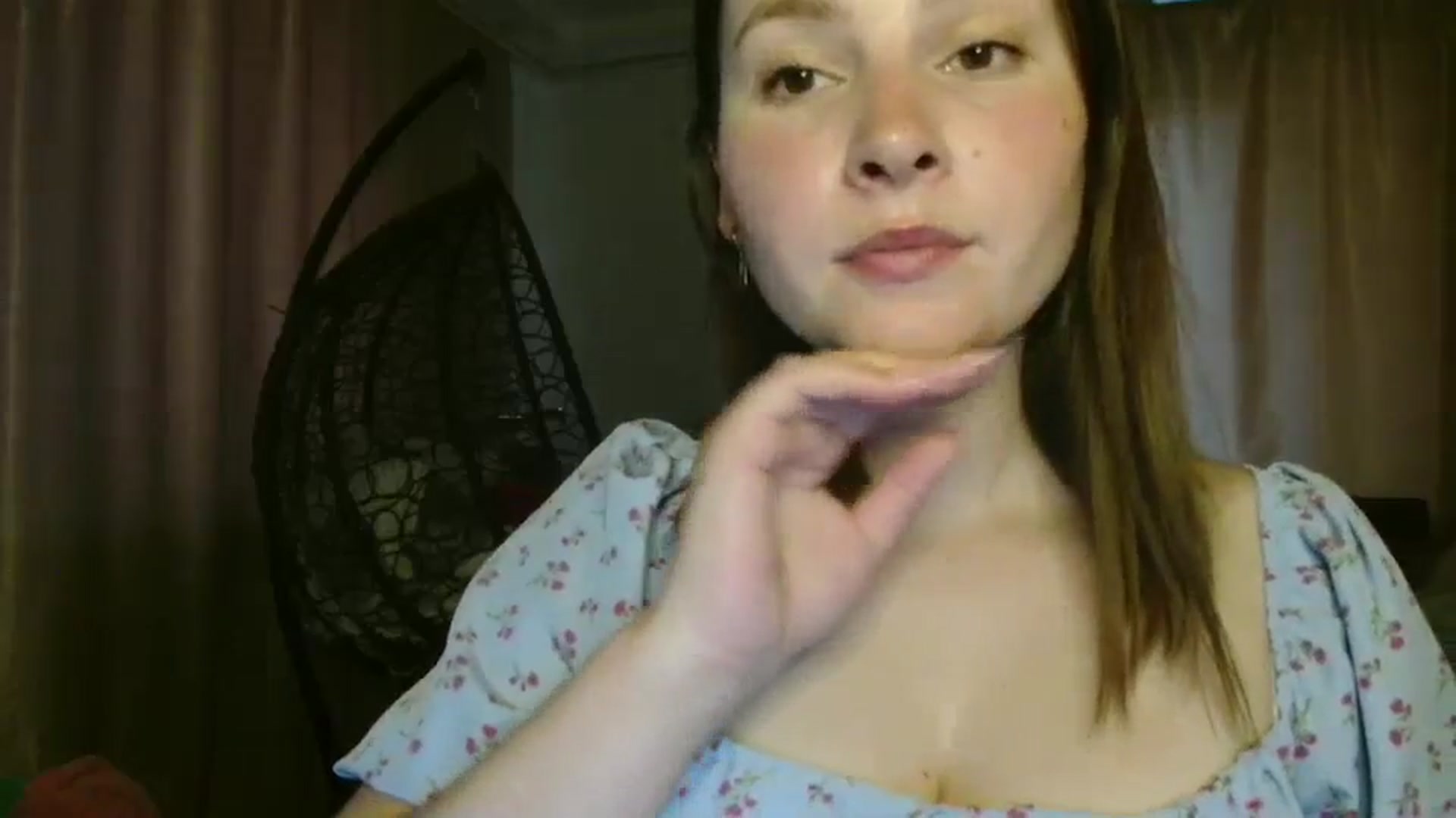 Gallery image thumbnail from MisssLove_is's myfreecams stream on, 08/01/2025, 18:01 image 10 of 20