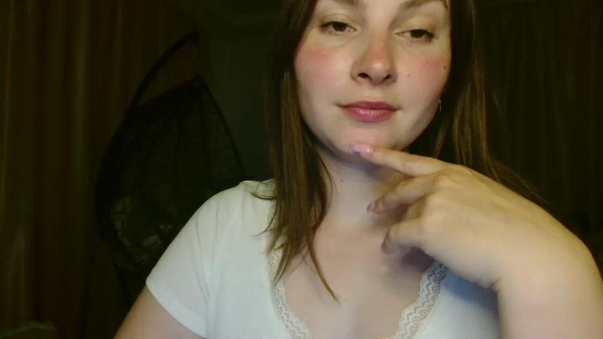 Gallery image thumbnail from MisssLove_is's myfreecams stream on, 08/04/2025, 18:46 image 15 of 20