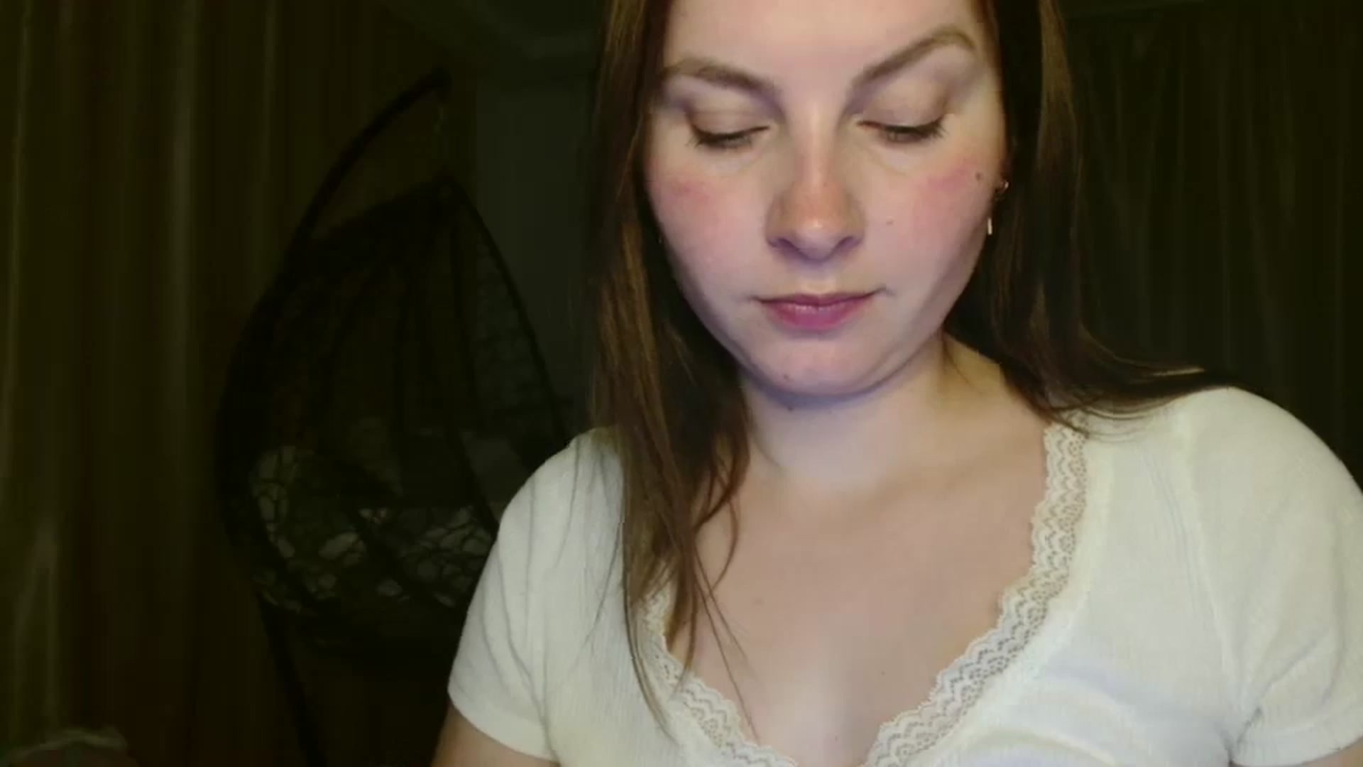Gallery image thumbnail from MisssLove_is's myfreecams stream on, 08/04/2025, 18:46 image 8 of 20