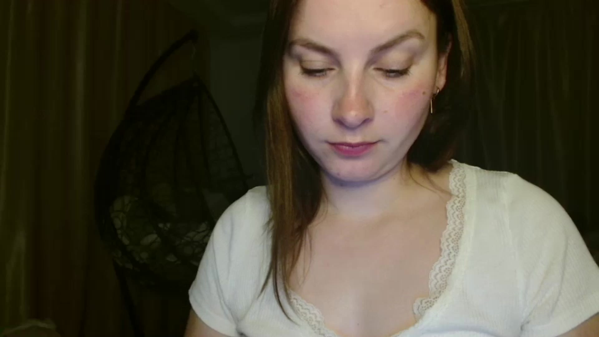 Gallery image thumbnail from MisssLove_is's myfreecams stream on, 08/04/2025, 18:46 image 3 of 20