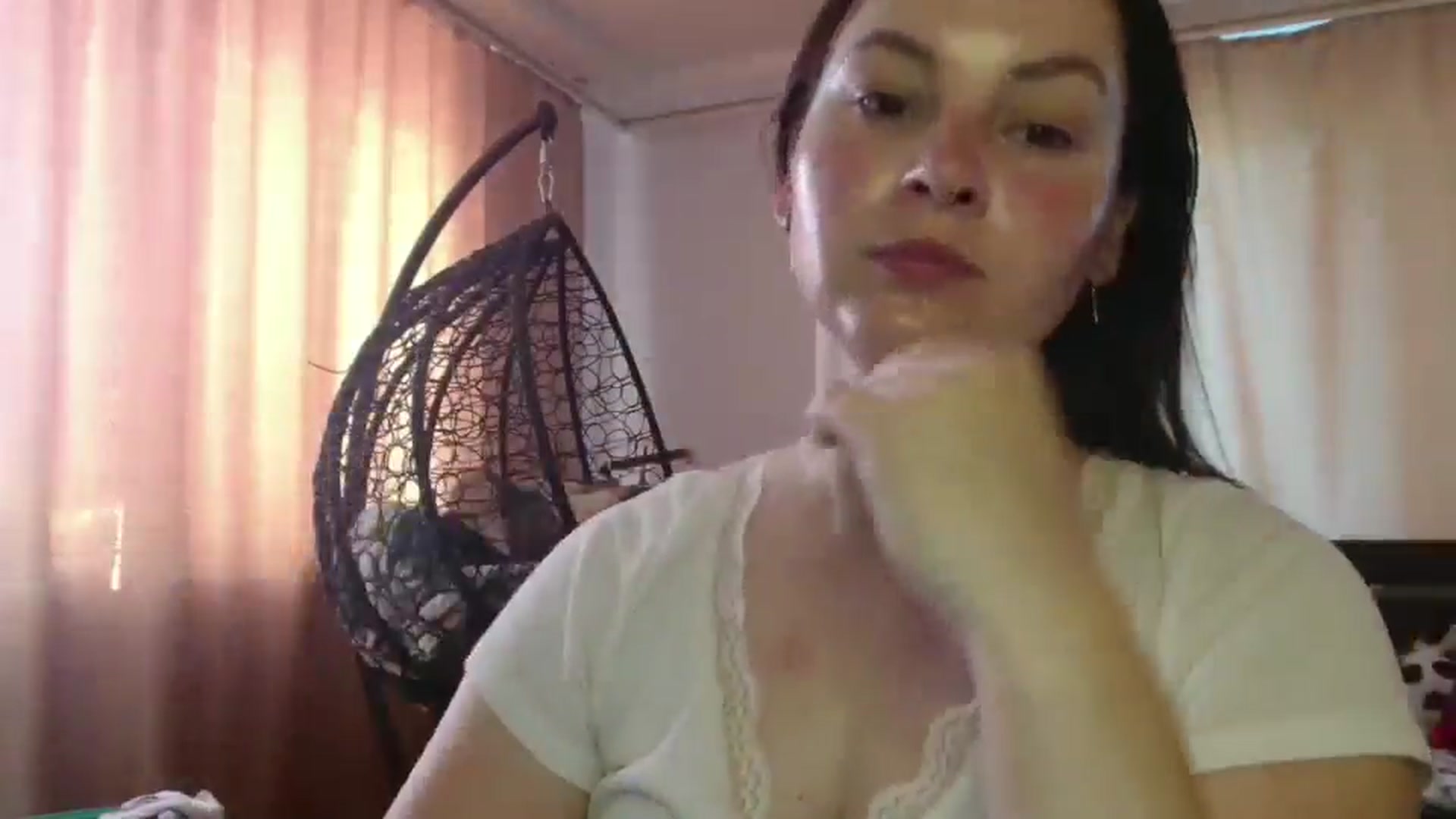 Gallery image thumbnail from MisssLove_is's myfreecams stream on, 08/05/2025, 05:48 image 13 of 20