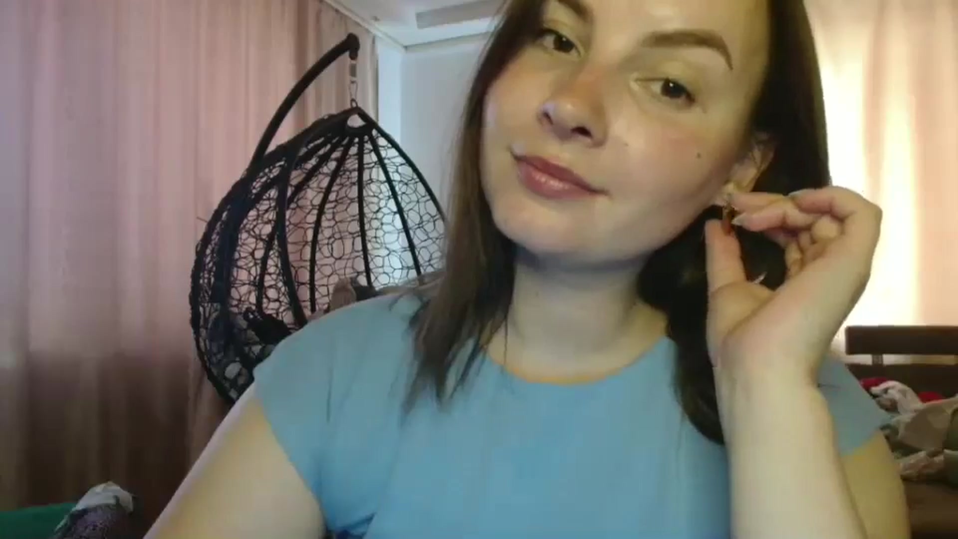 Gallery image thumbnail from MisssLove_is's myfreecams stream on, 08/07/2025, 14:47 image 14 of 20