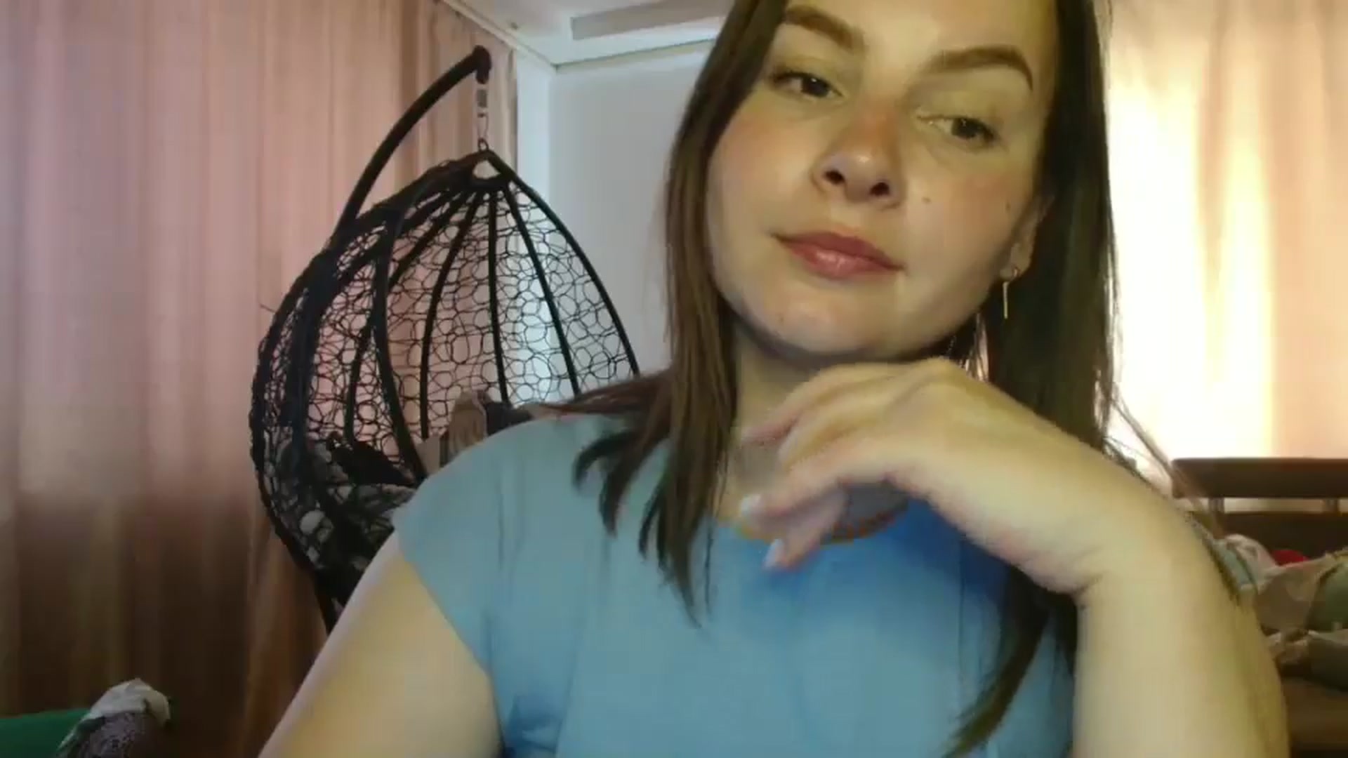 Gallery image thumbnail from MisssLove_is's myfreecams stream on, 08/07/2025, 14:47 image 9 of 20