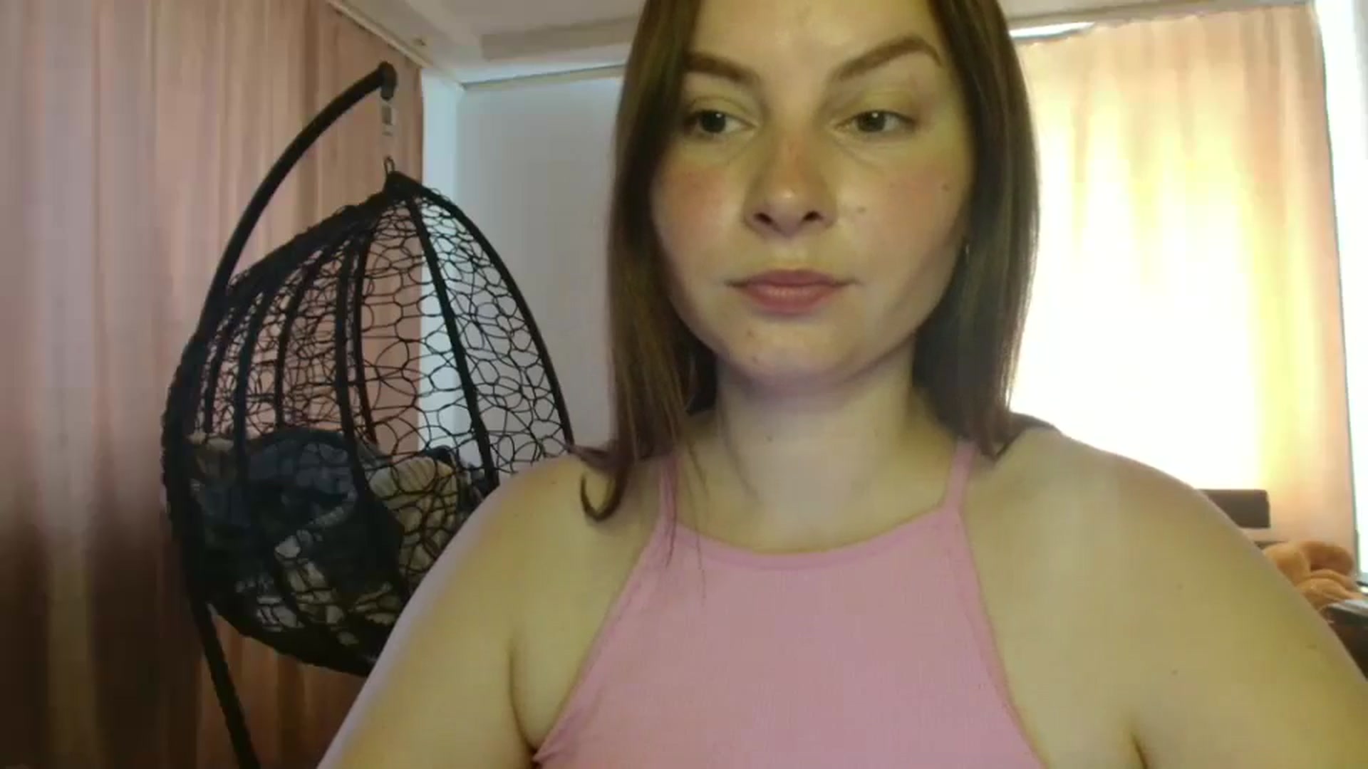 Gallery image thumbnail from MisssLove_is's myfreecams stream on, 08/12/2025, 10:01 image 18 of 20