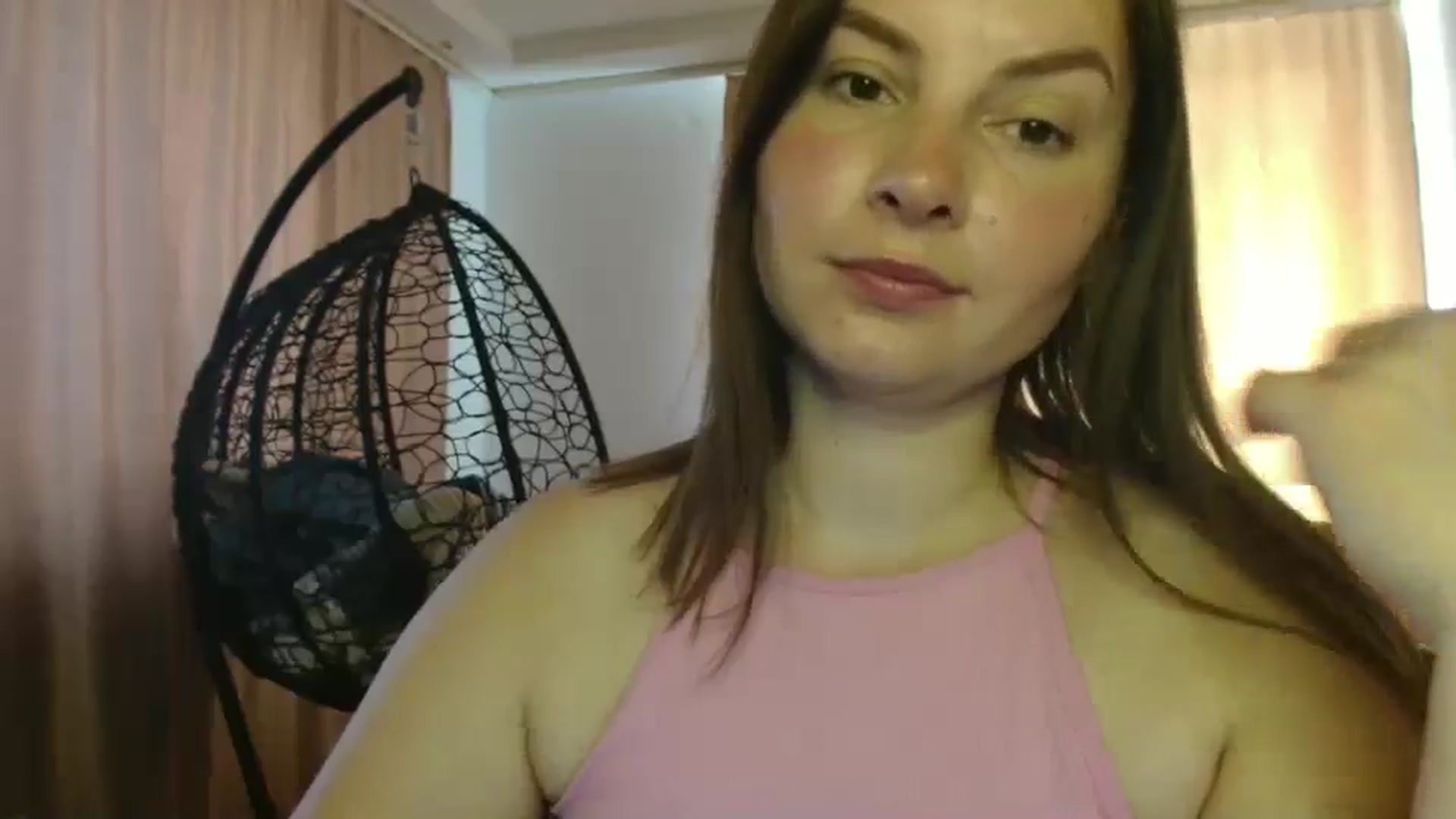 Gallery image thumbnail from MisssLove_is's myfreecams stream on, 08/12/2025, 10:01 image 20 of 20