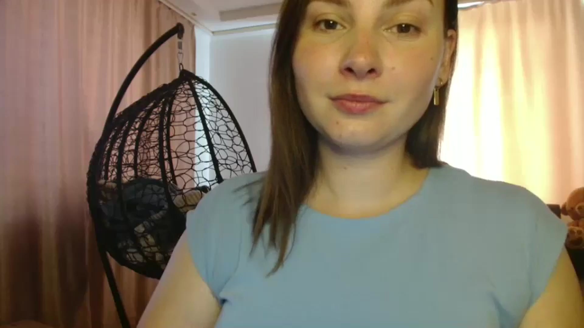 Gallery image thumbnail from MisssLove_is's myfreecams stream on, 08/12/2025, 13:58 image 14 of 20