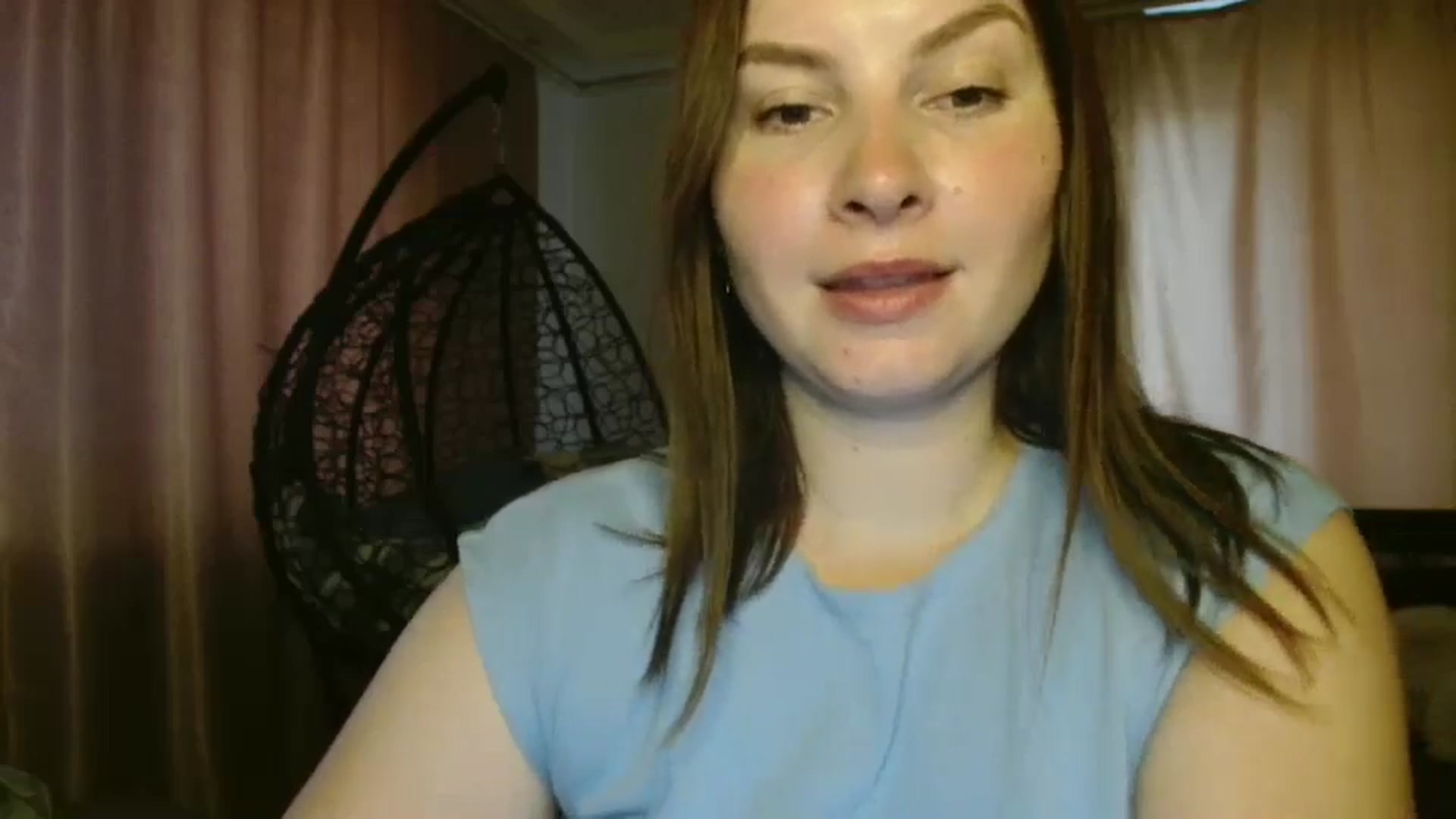 Gallery image thumbnail from MisssLove_is's myfreecams stream on, 08/12/2025, 17:22 image 17 of 20