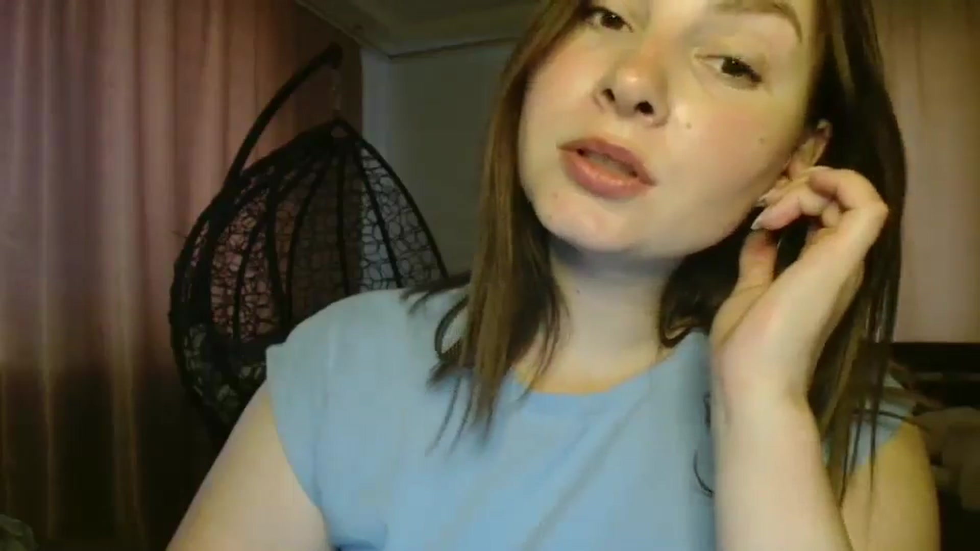 Gallery image thumbnail from MisssLove_is's myfreecams stream on, 08/12/2025, 17:22 image 9 of 20