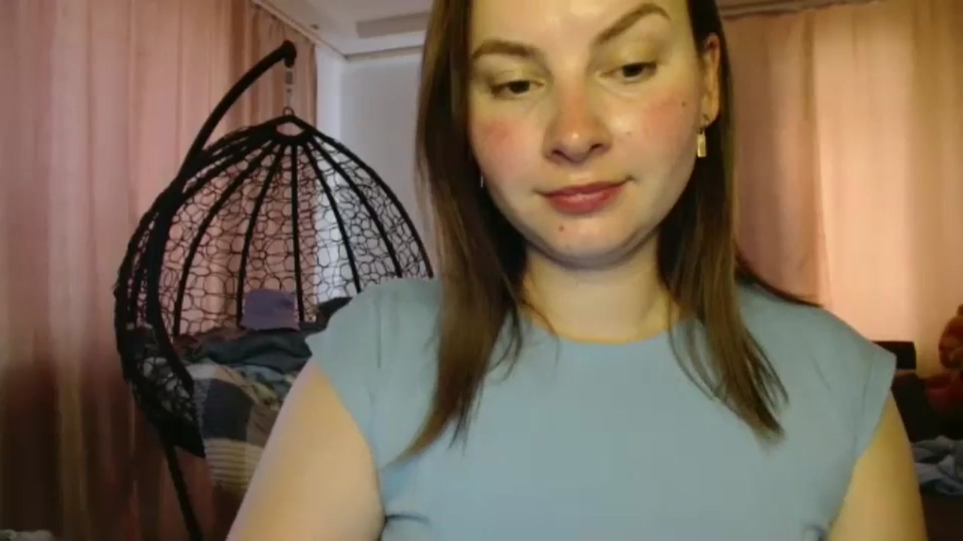 Gallery image thumbnail from MisssLove_is's myfreecams stream on, 08/16/2025, 14:34 image 7 of 20
