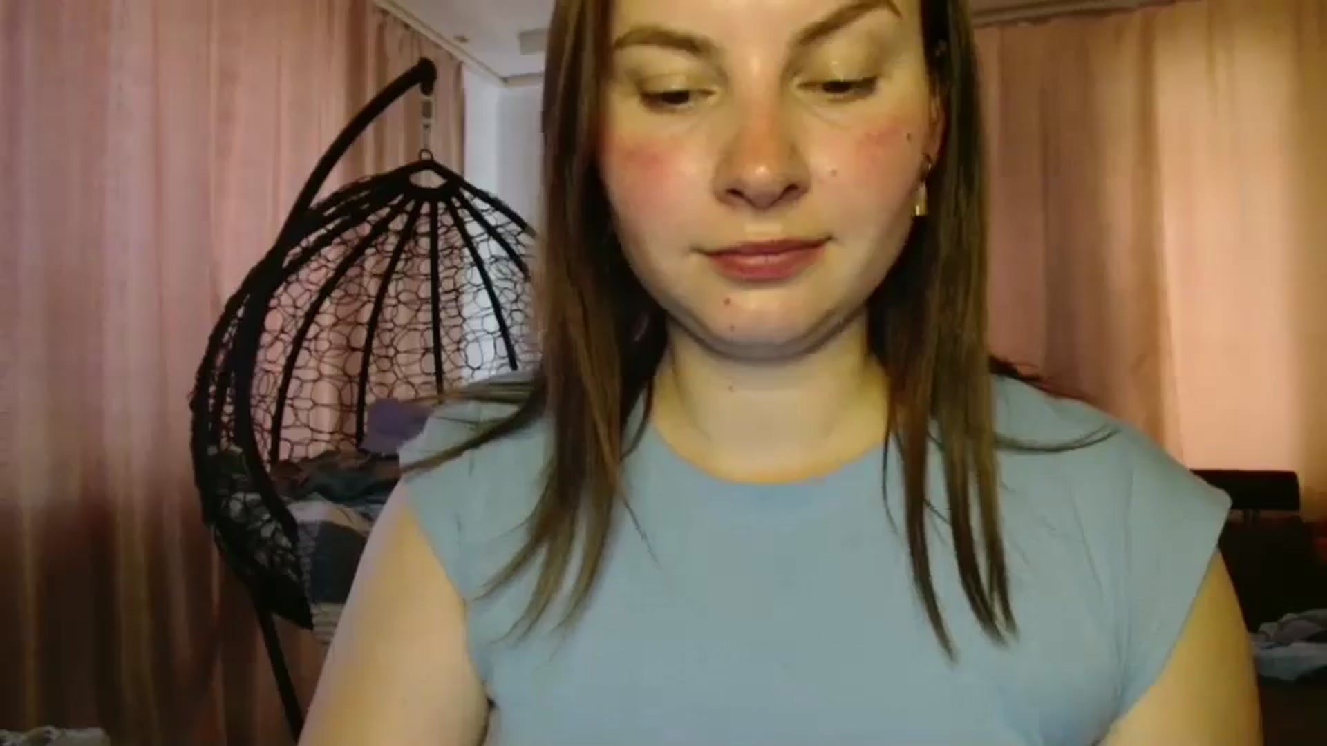 Gallery image thumbnail from MisssLove_is's myfreecams stream on, 08/16/2025, 14:34 image 20 of 20