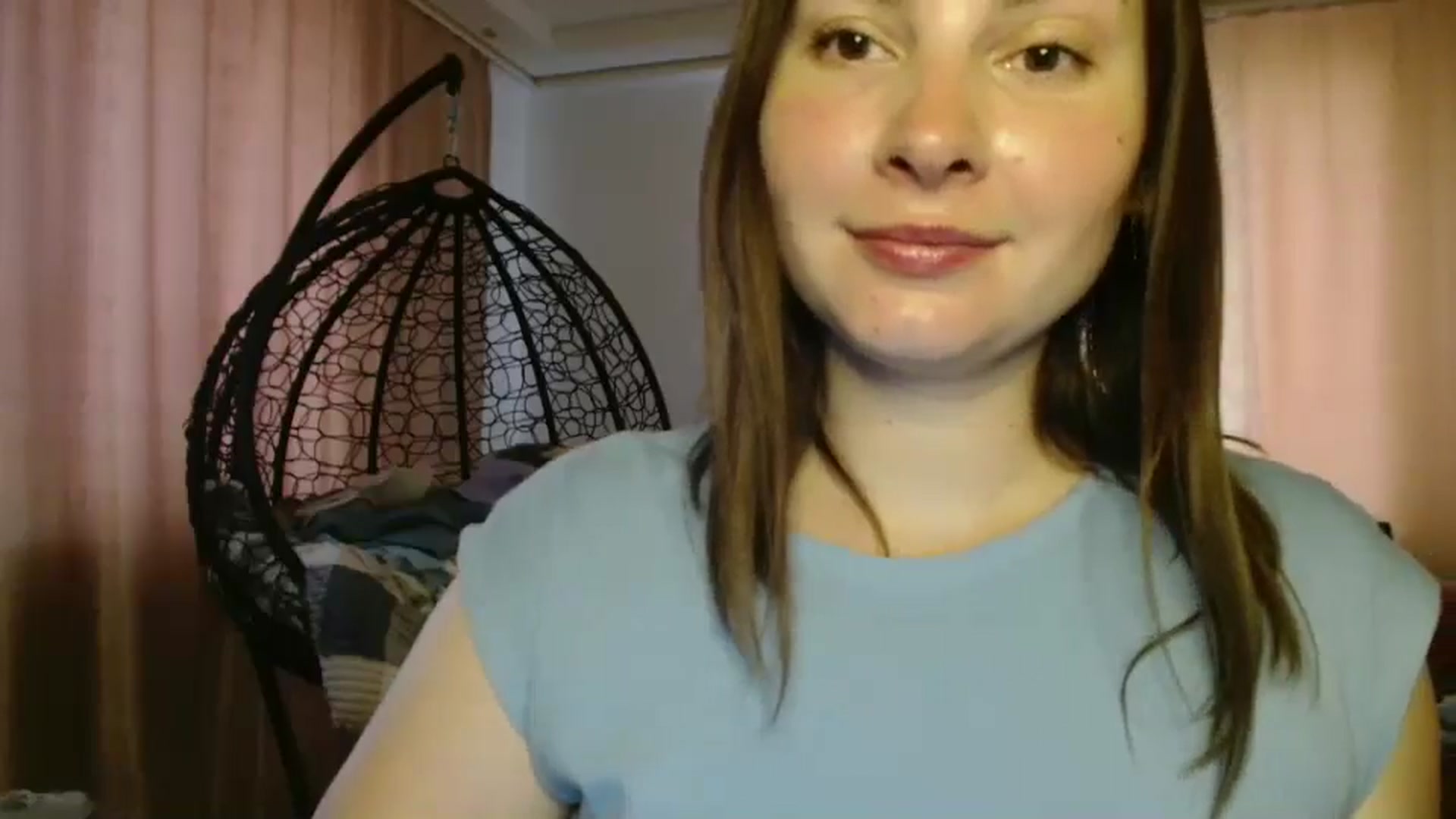 Gallery image thumbnail from MisssLove_is's myfreecams stream on, 08/17/2025, 15:56 image 2 of 20