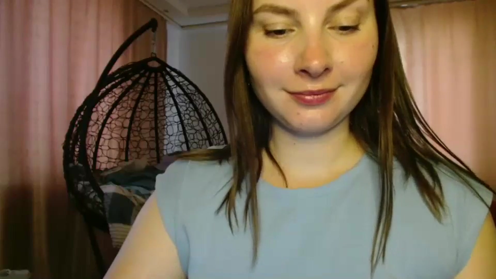 Gallery image thumbnail from MisssLove_is's myfreecams stream on, 08/17/2025, 15:56 image 7 of 20