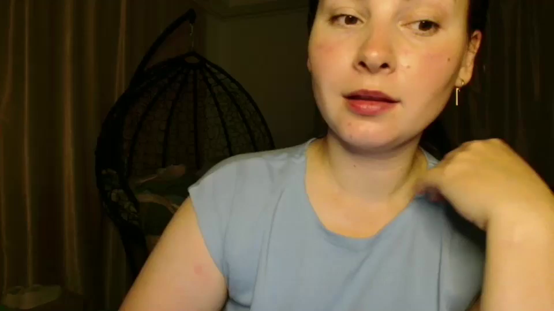Gallery image thumbnail from MisssLove_is's myfreecams stream on, 08/17/2025, 19:10 image 1 of 20