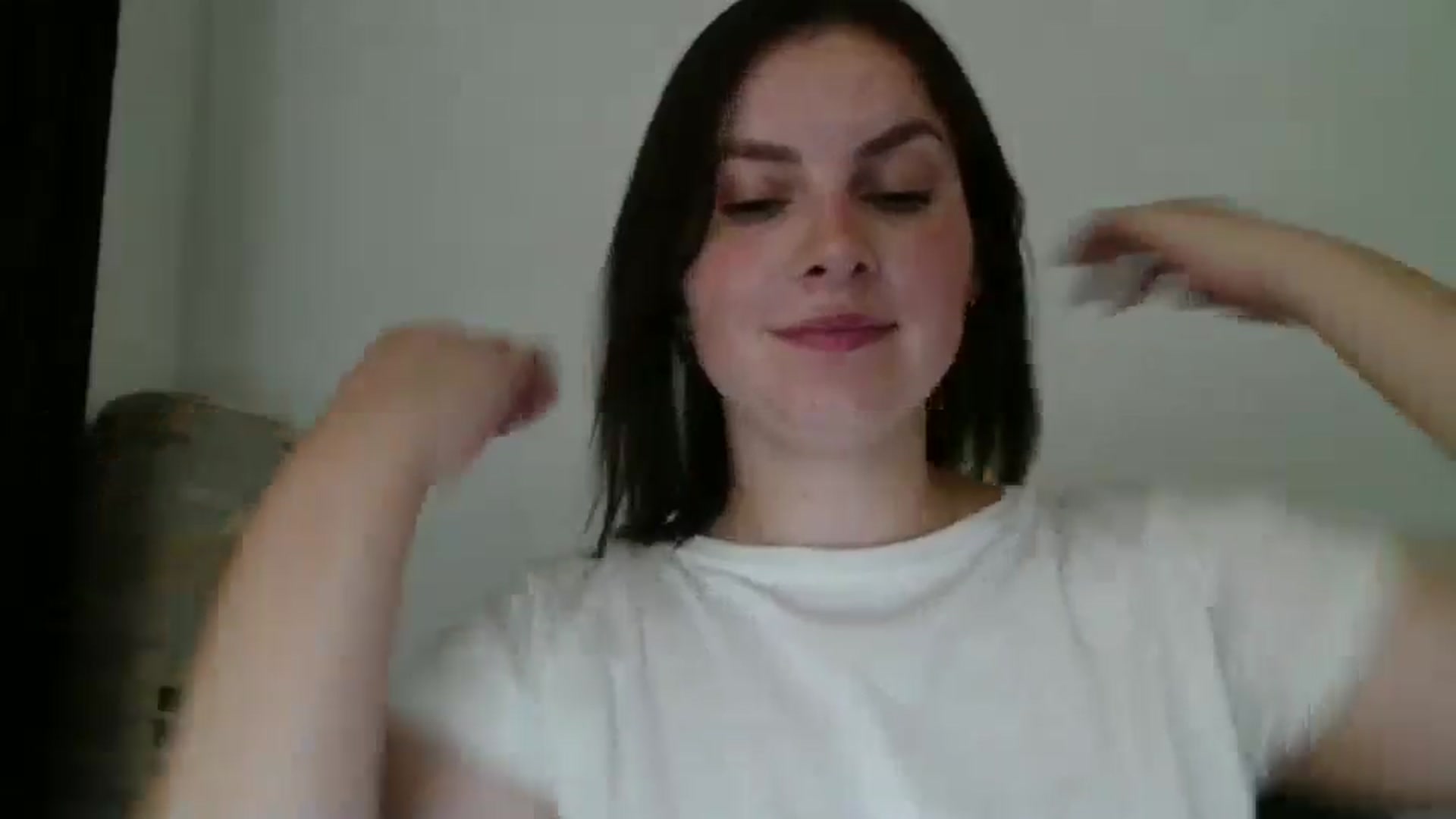 Gallery image thumbnail from MisssLove_is's myfreecams stream on, 08/24/2025, 17:16 image 13 of 20