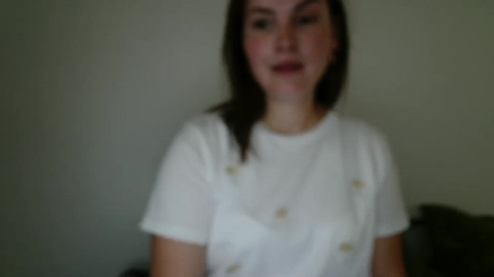 Gallery image thumbnail from MisssLove_is's myfreecams stream on, 09/04/2025, 14:59 image 12 of 20