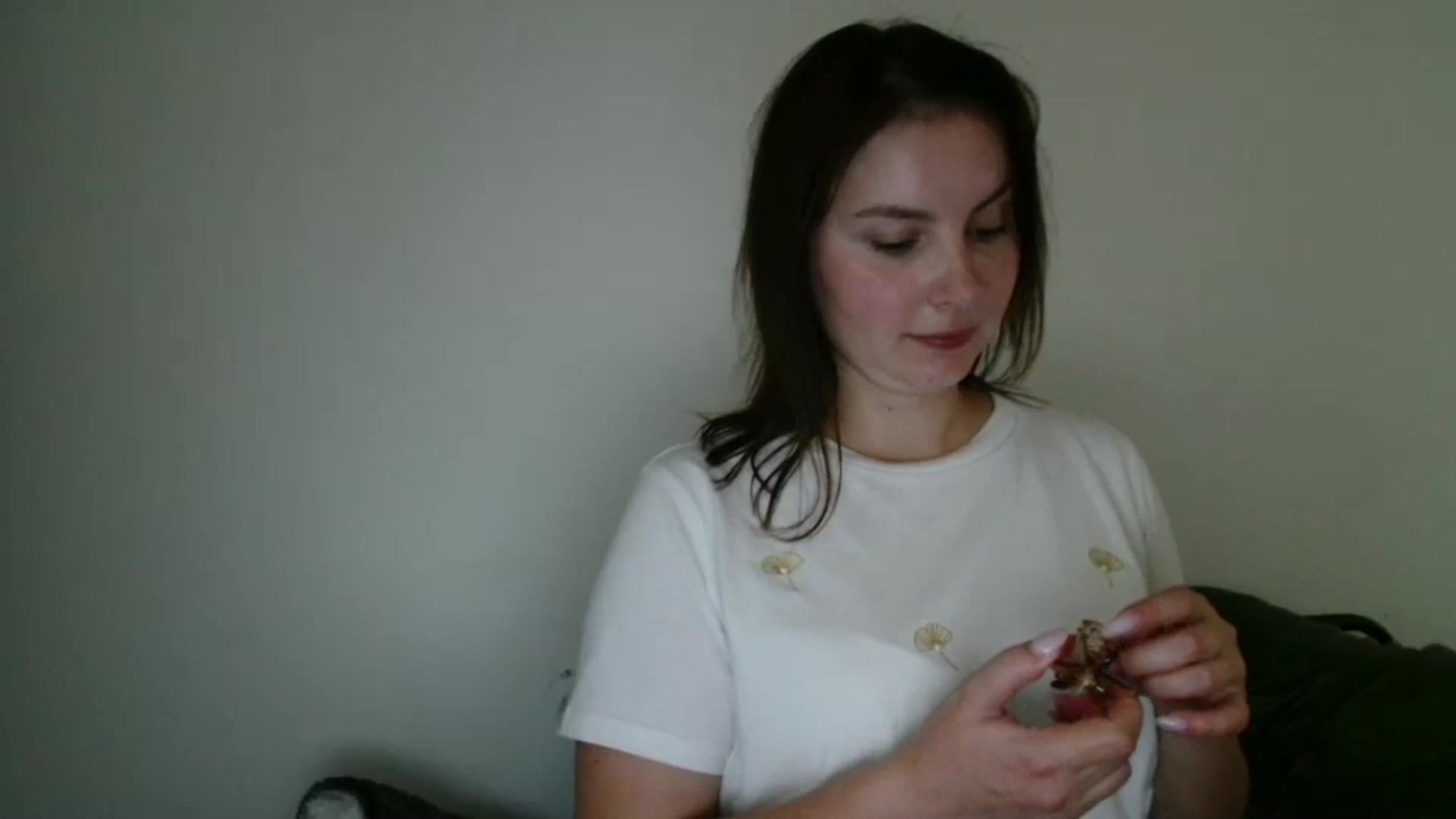 Gallery image thumbnail from MisssLove_is's myfreecams stream on, 09/04/2025, 14:59 image 13 of 20