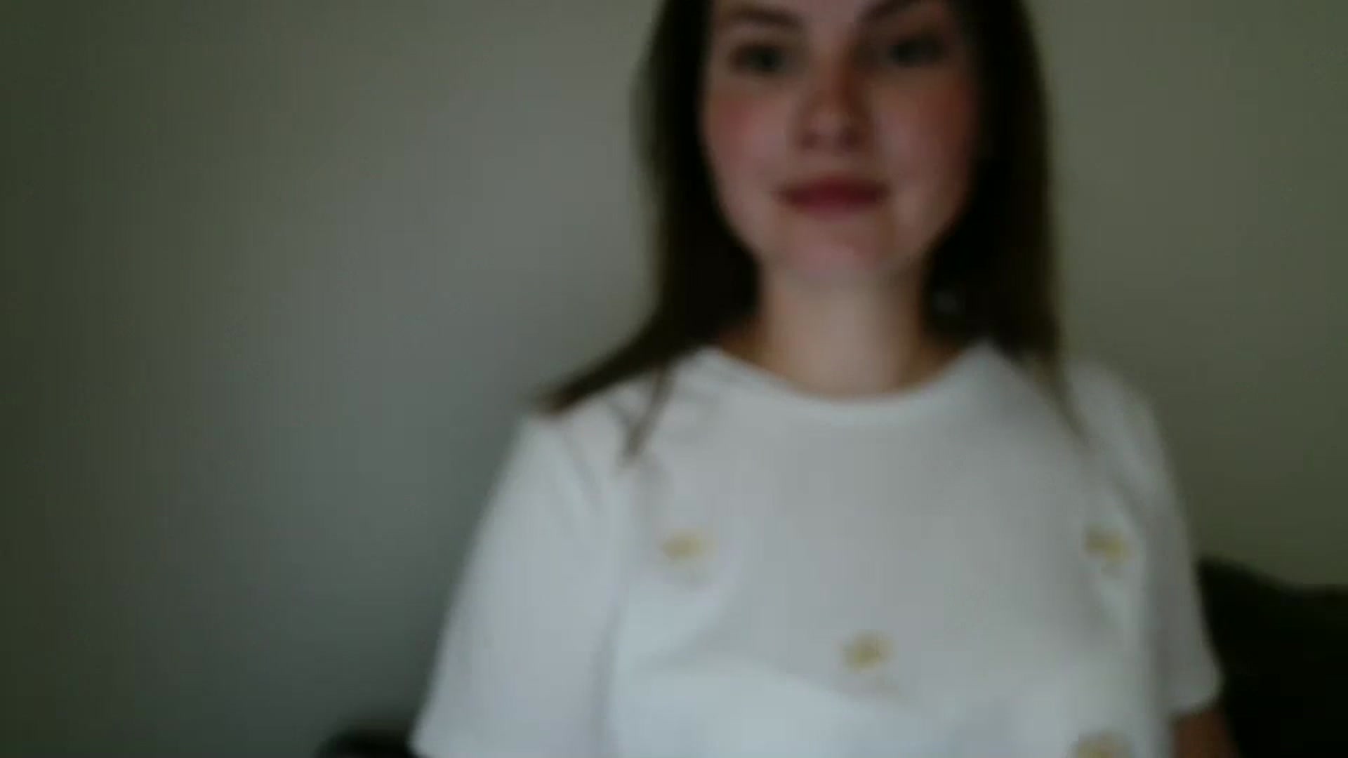 Gallery image thumbnail from MisssLove_is's myfreecams stream on, 09/04/2025, 14:59 image 11 of 20