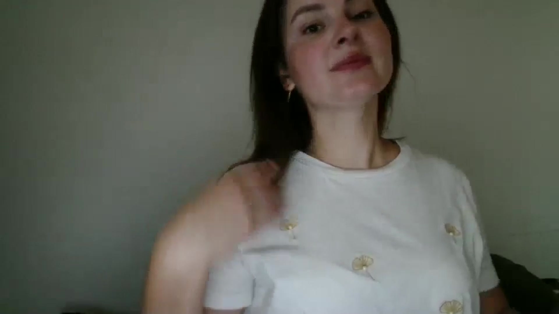 Gallery image thumbnail from MisssLove_is's myfreecams stream on, 09/04/2025, 14:59 image 2 of 20
