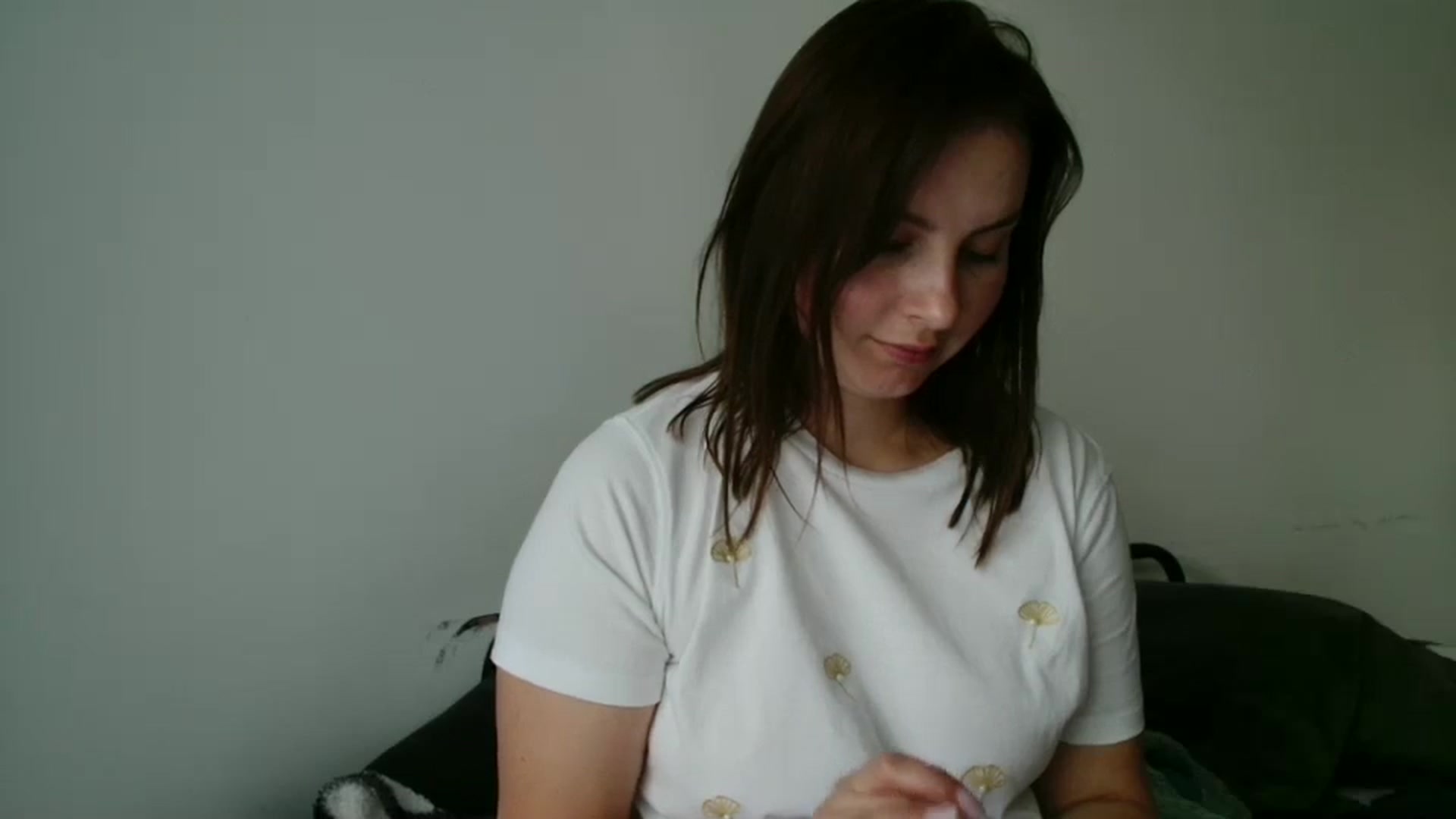 Gallery image thumbnail from MisssLove_is's myfreecams stream on, 09/04/2025, 17:13 image 15 of 20