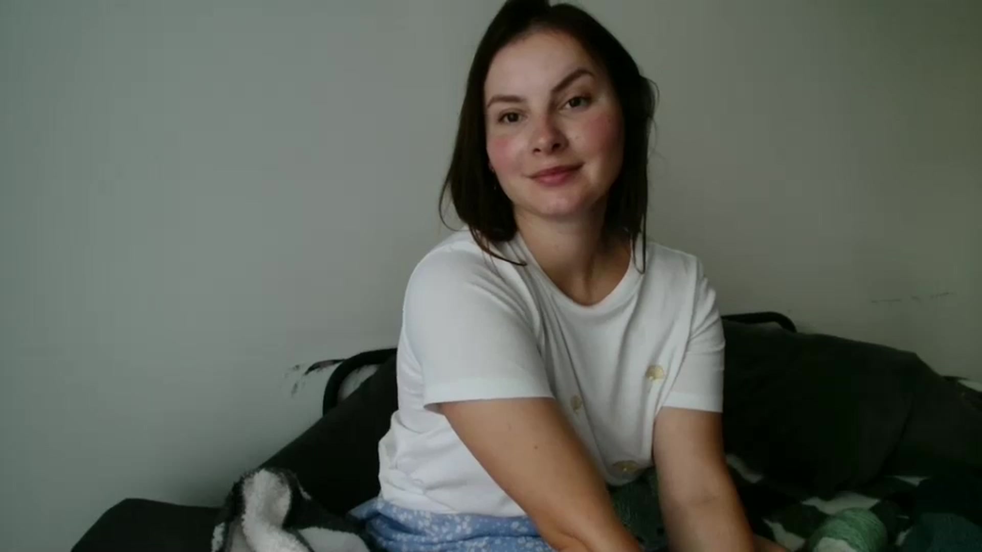 Gallery image thumbnail from MisssLove_is's myfreecams stream on, 09/04/2025, 17:13 image 14 of 20