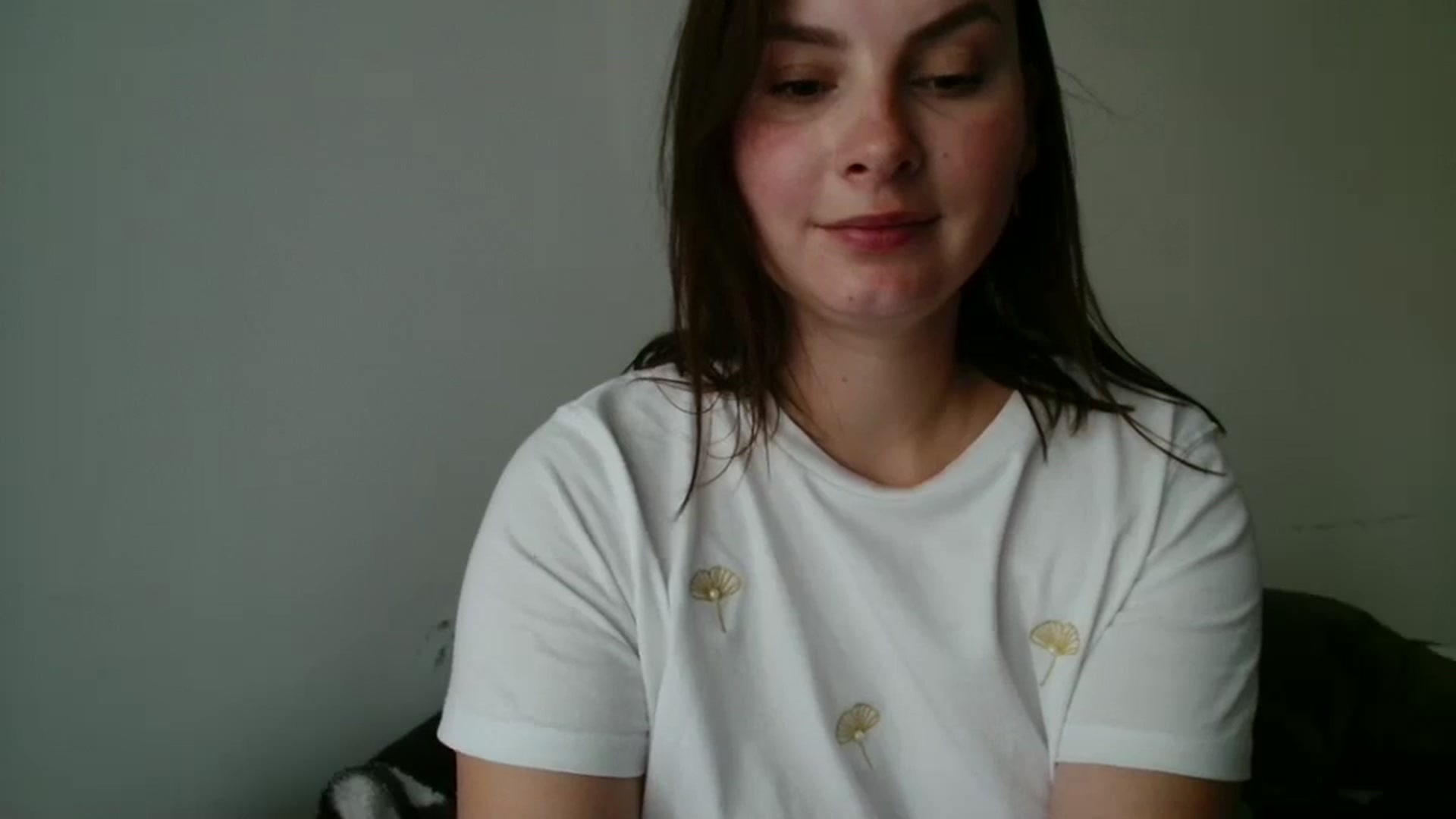 Gallery image thumbnail from MisssLove_is's myfreecams stream on, 09/04/2025, 17:13 image 18 of 20