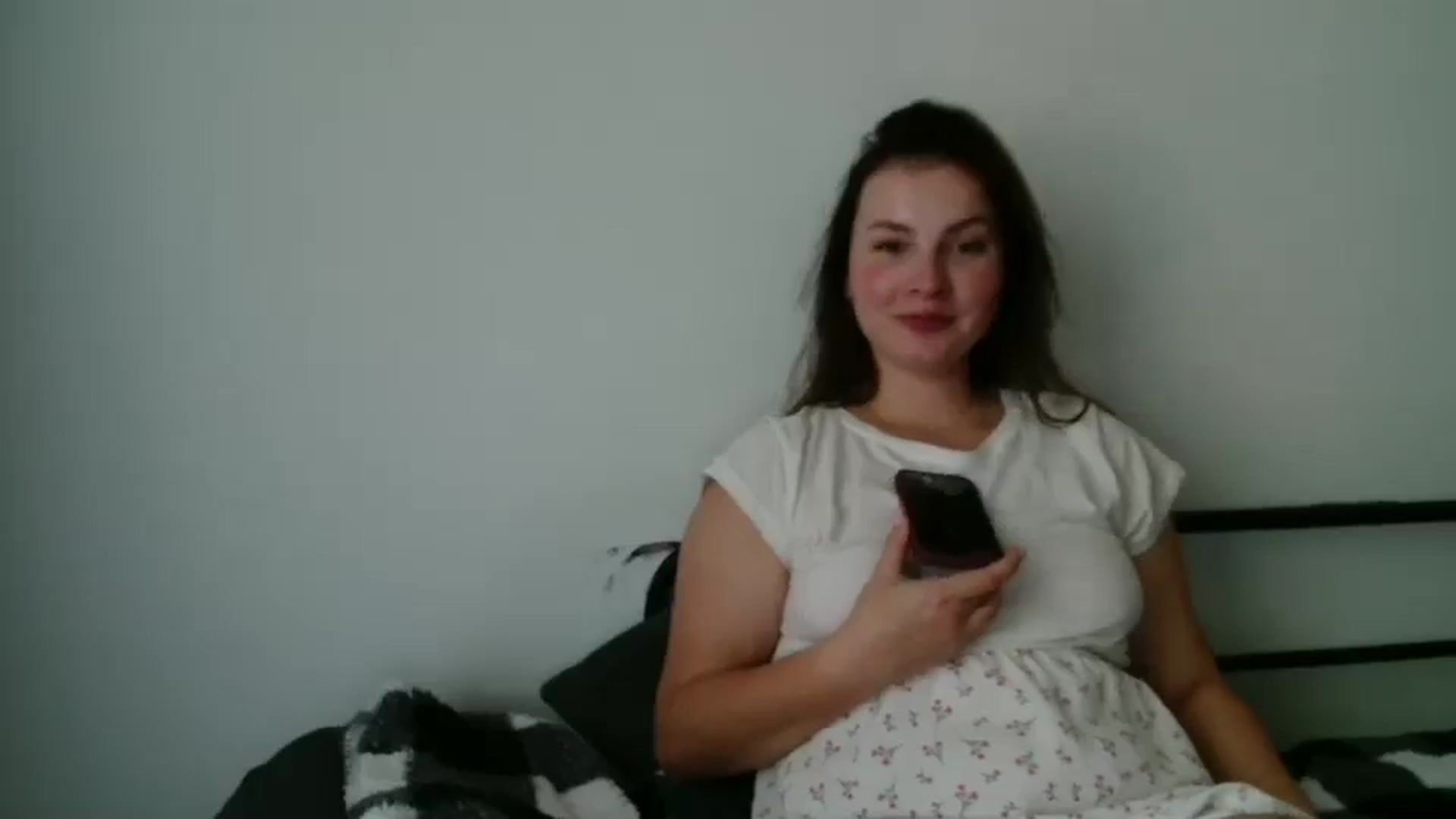 Gallery image thumbnail from MisssLove_is's myfreecams stream on, 09/05/2025, 18:02 image 20 of 20