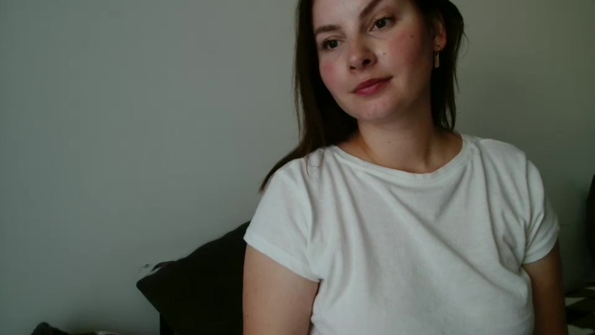 Gallery image thumbnail from MisssLove_is's myfreecams stream on, 09/05/2025, 18:02 image 2 of 20