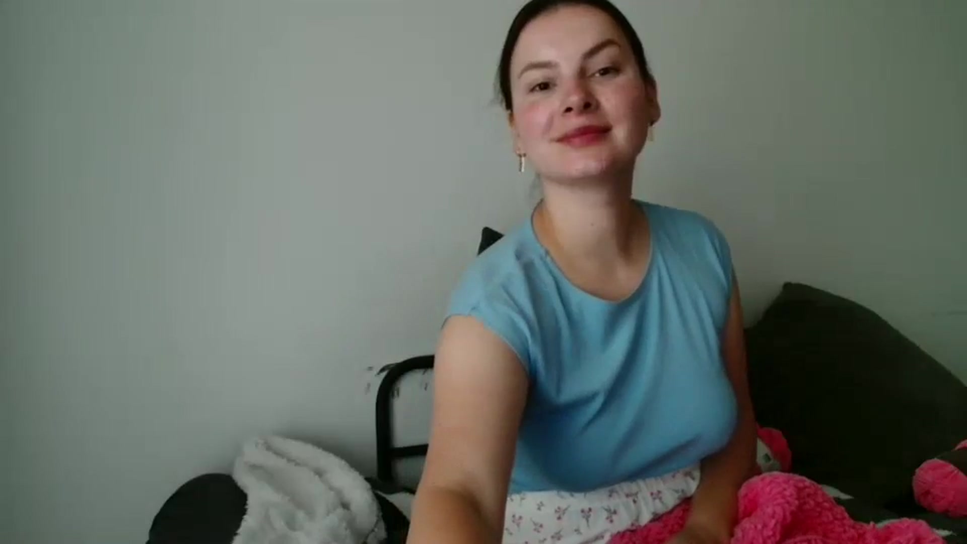 Gallery image thumbnail from MisssLove_is's myfreecams stream on, 09/06/2025, 15:13 image 3 of 20