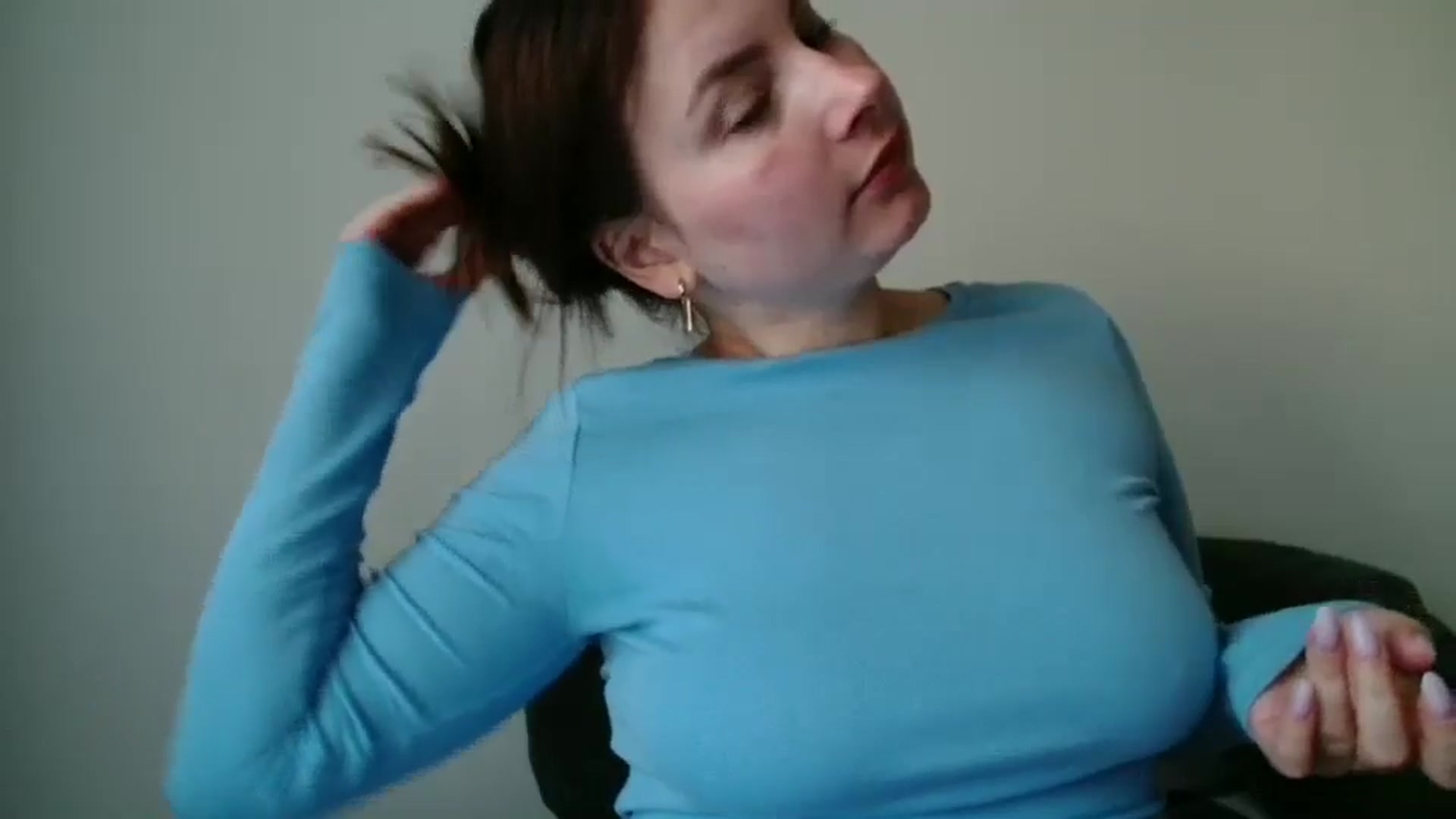 Gallery image thumbnail from MisssLove_is's myfreecams stream on, 09/09/2025, 14:11 image 4 of 20