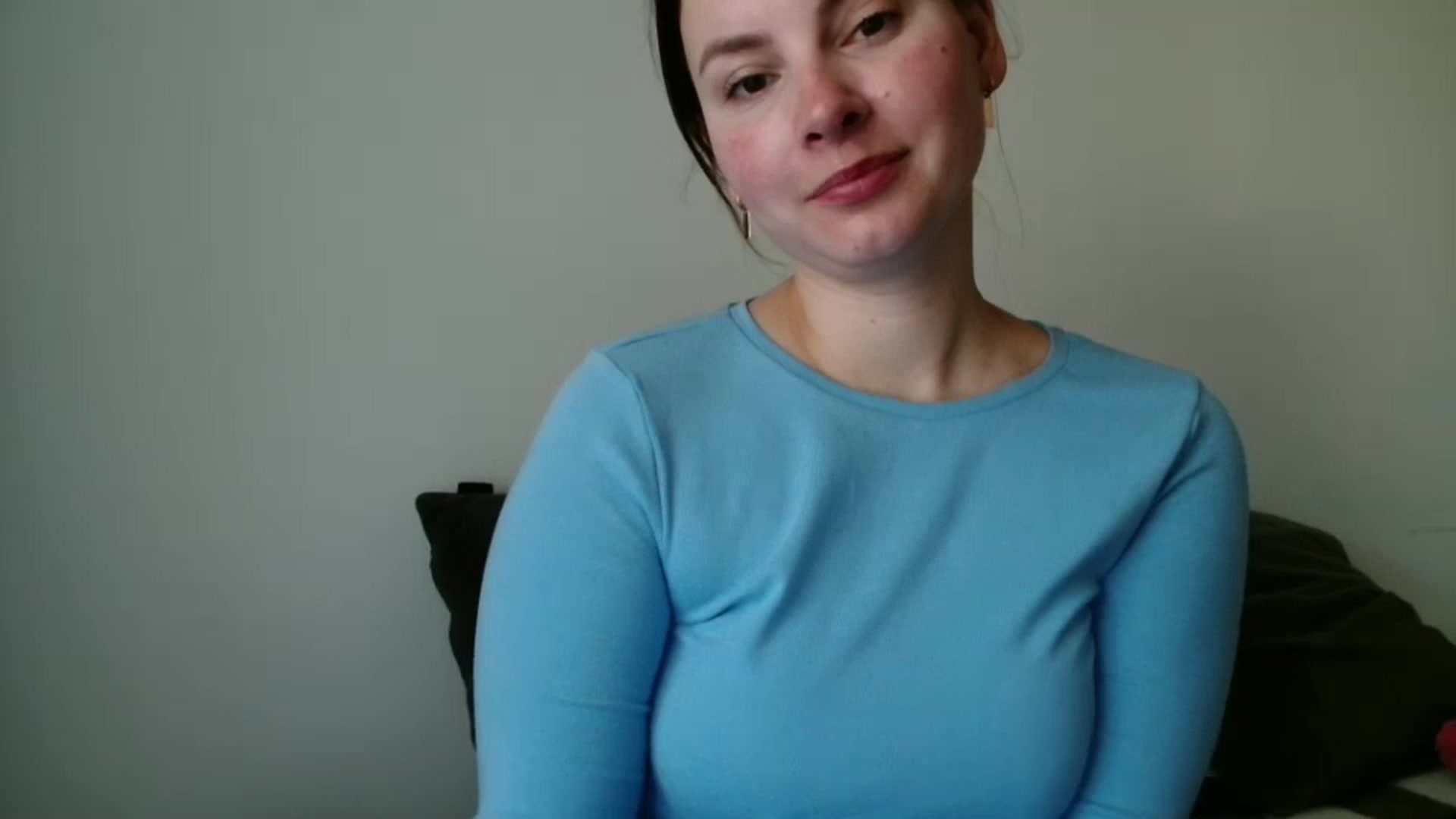 Gallery image thumbnail from MisssLove_is's myfreecams stream on, 09/09/2025, 14:11 image 11 of 20