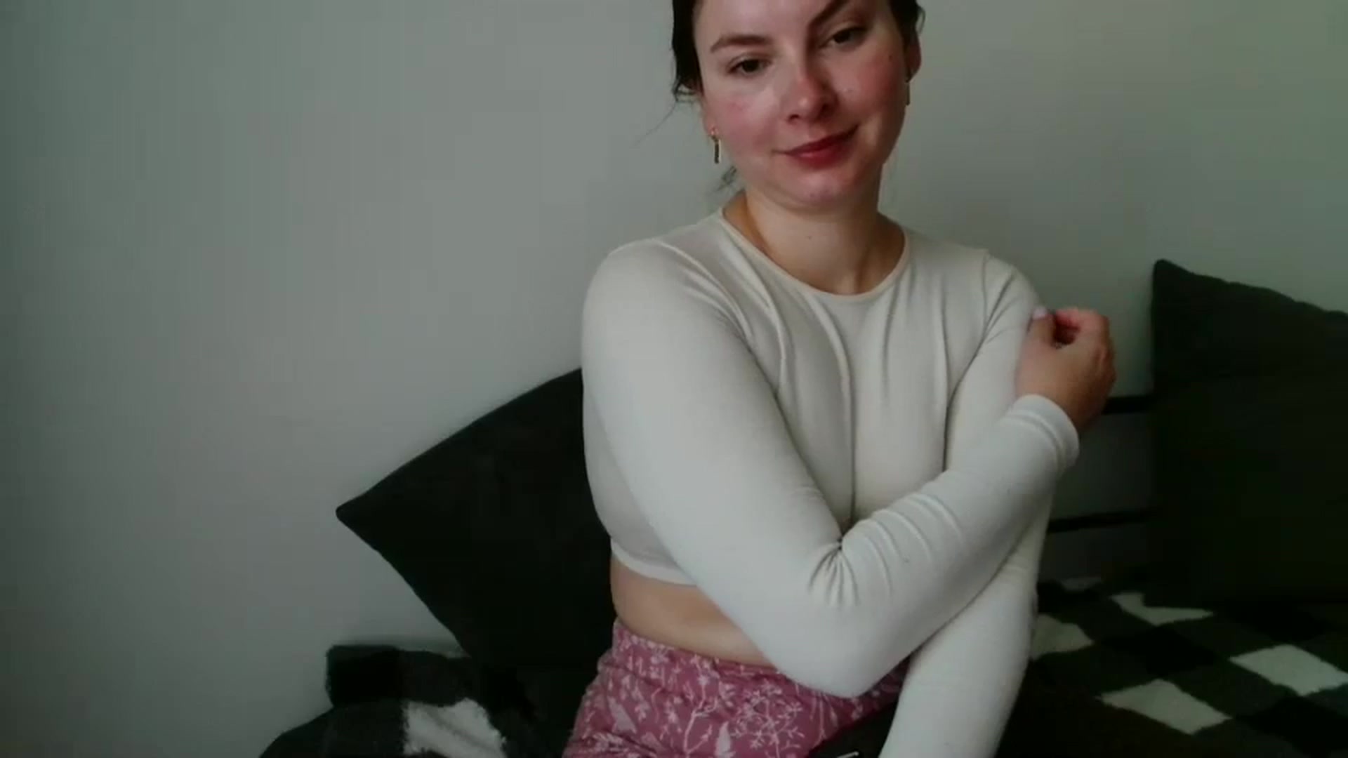 Gallery image thumbnail from MisssLove_is's myfreecams stream on, 09/10/2025, 15:05 image 16 of 20