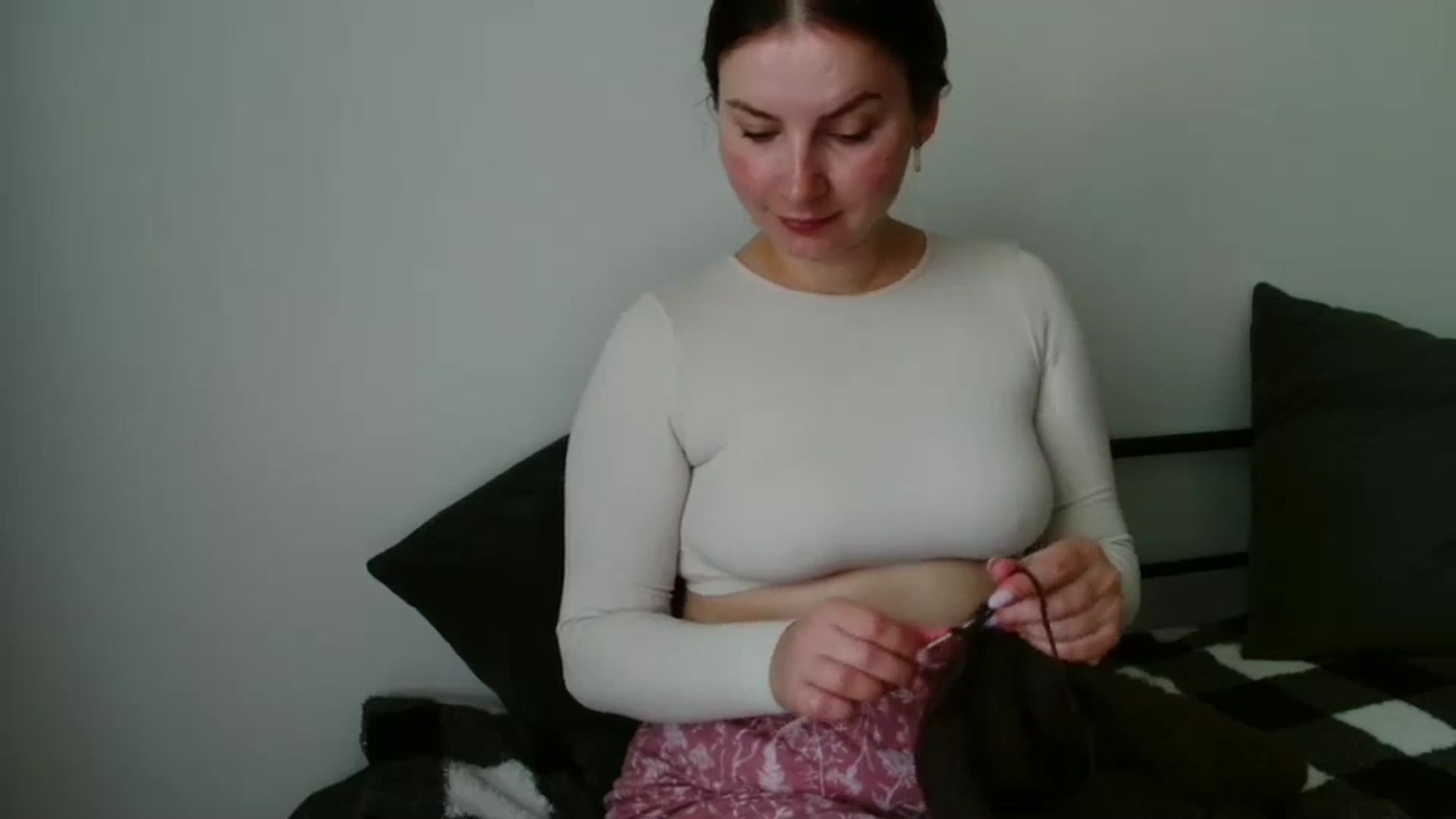 Gallery image thumbnail from MisssLove_is's myfreecams stream on, 09/10/2025, 15:05 image 15 of 20