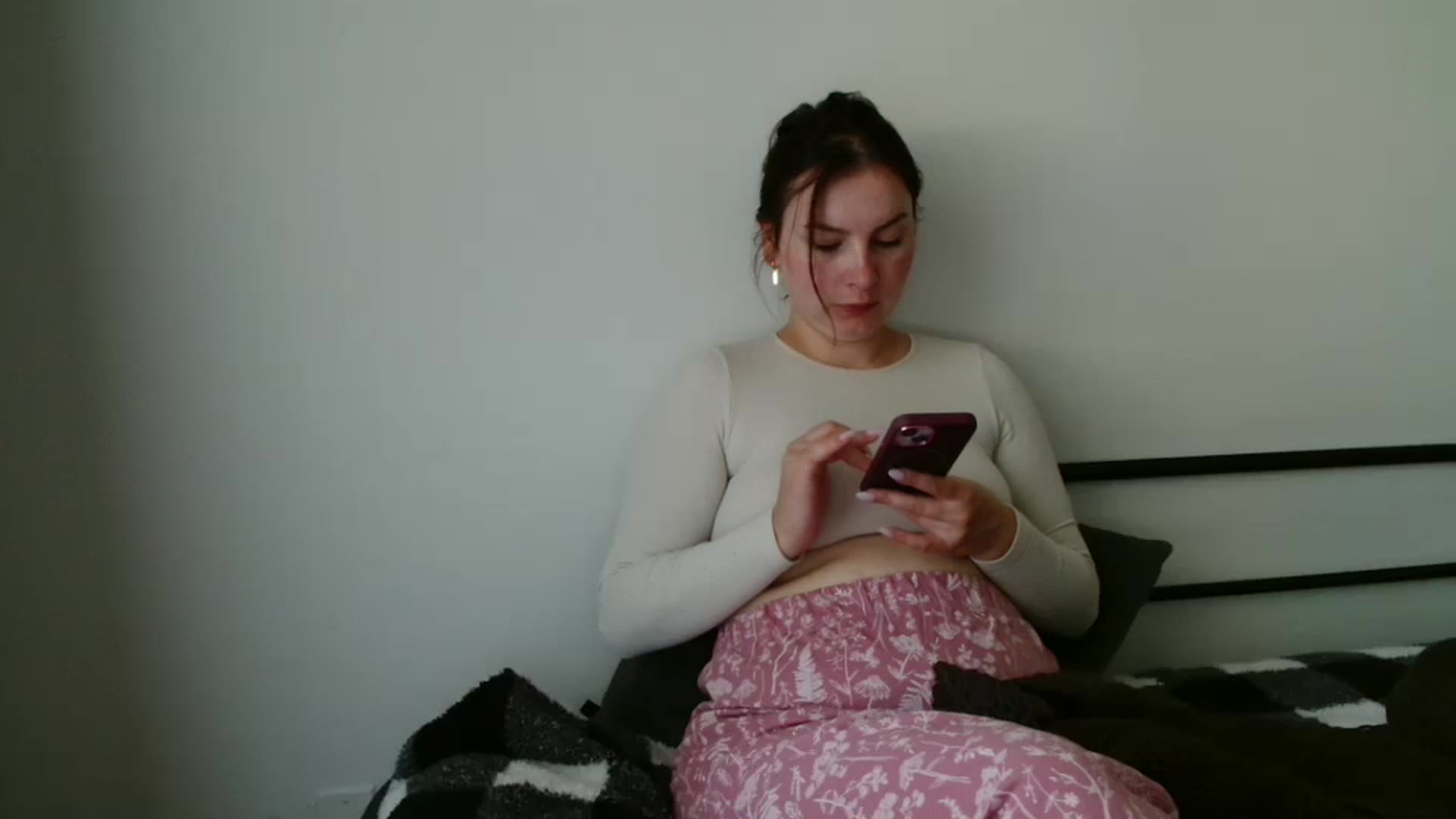 Gallery image thumbnail from MisssLove_is's myfreecams stream on, 09/11/2025, 13:46 image 17 of 20