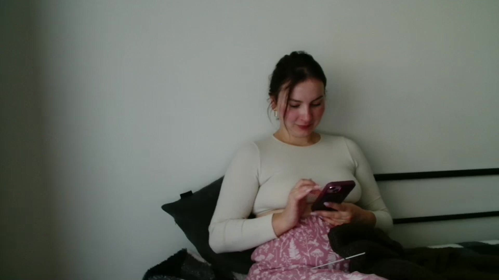 Gallery image thumbnail from MisssLove_is's myfreecams stream on, 09/11/2025, 14:20 image 18 of 20