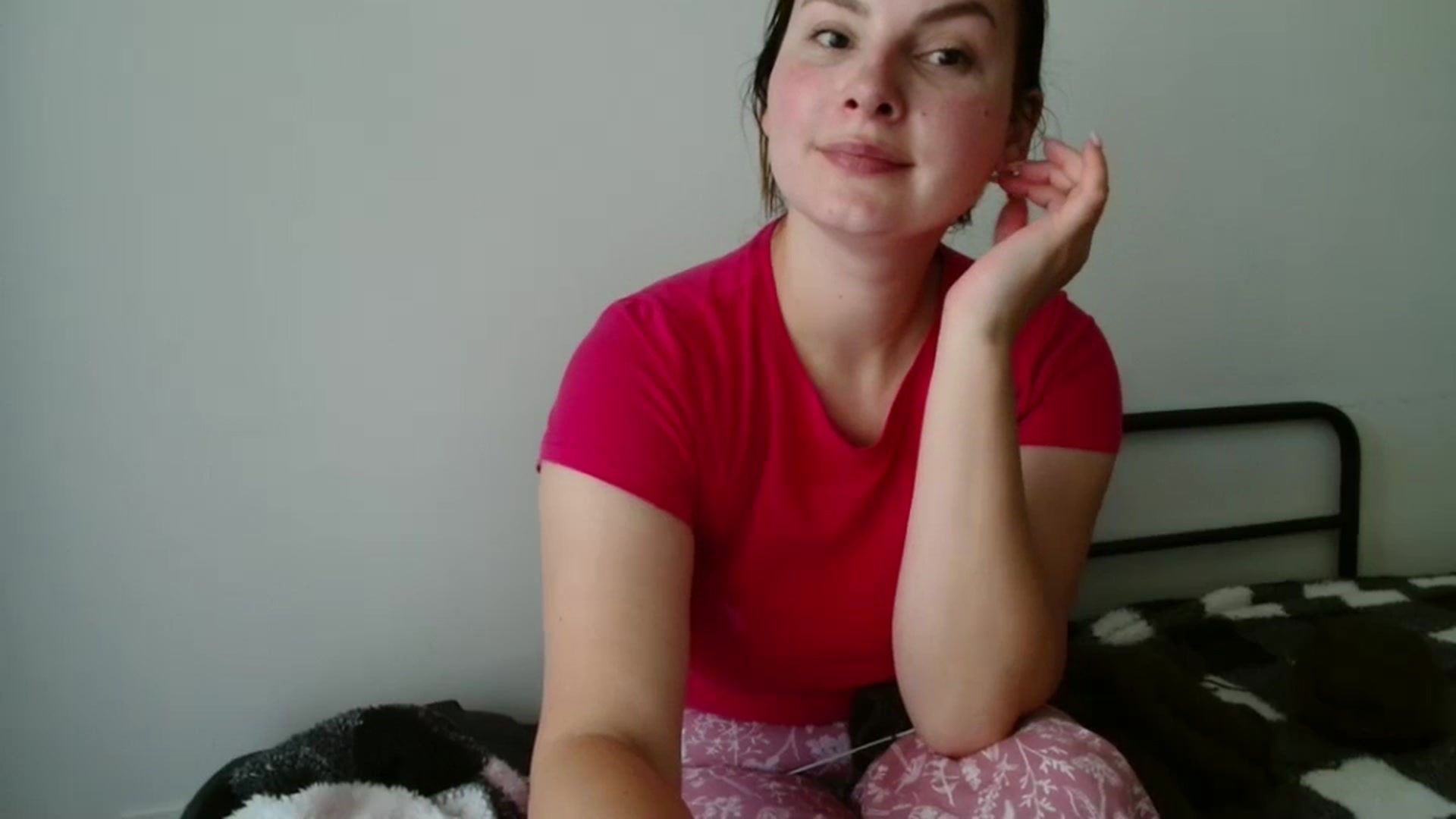 Gallery image thumbnail from MisssLove_is's myfreecams stream on, 09/11/2025, 17:43 image 16 of 20