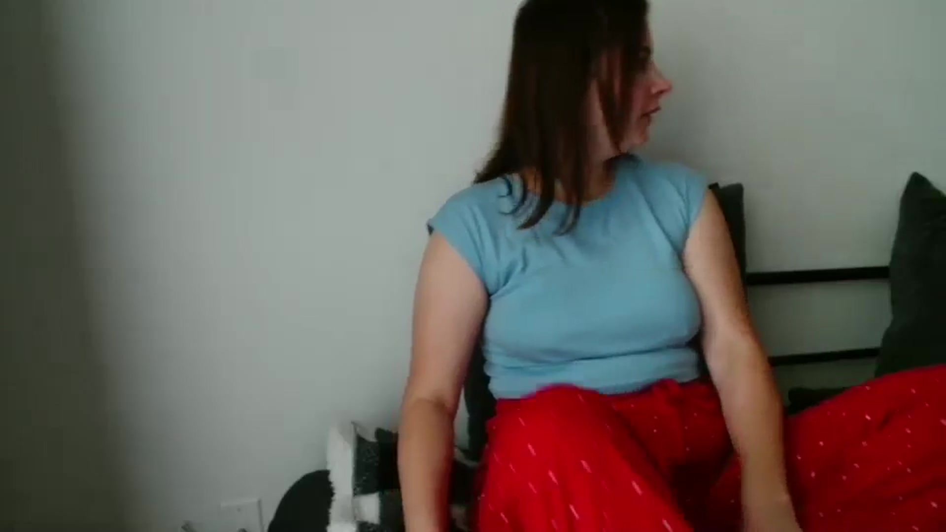 Gallery image thumbnail from MisssLove_is's myfreecams stream on, 09/13/2025, 14:49 image 8 of 20