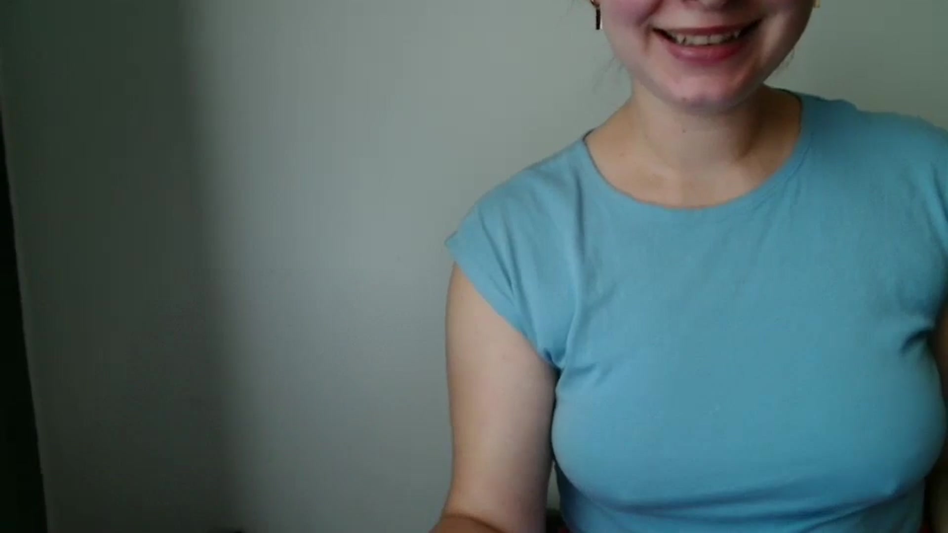 Gallery image thumbnail from MisssLove_is's myfreecams stream on, 09/13/2025, 18:54 image 13 of 20