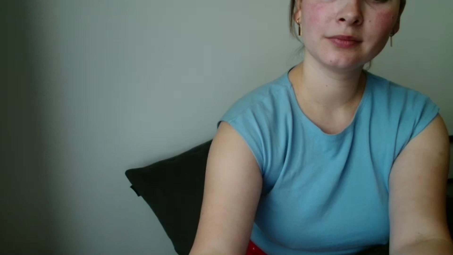 Gallery image thumbnail from MisssLove_is's myfreecams stream on, 09/13/2025, 18:54 image 19 of 20