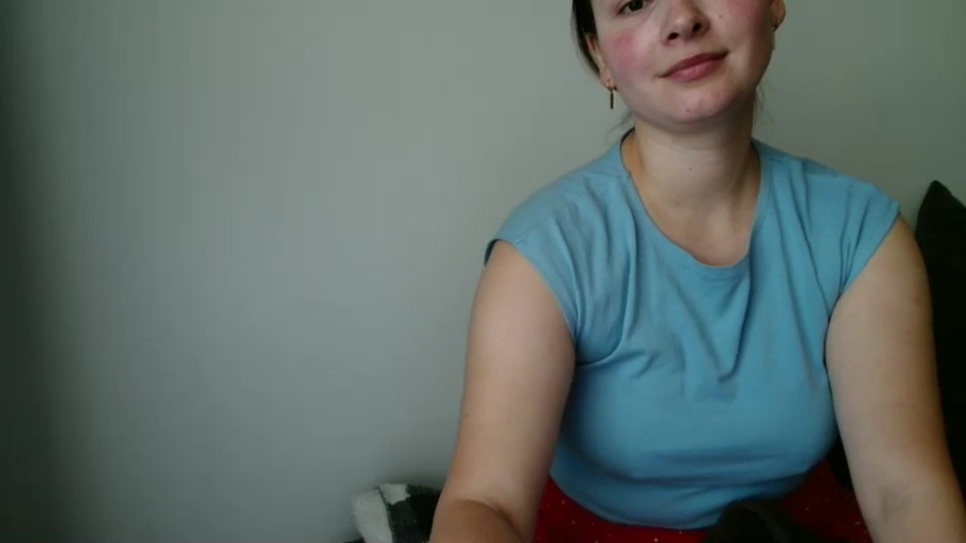 Gallery image thumbnail from MisssLove_is's myfreecams stream on, 09/13/2025, 18:54 image 9 of 20