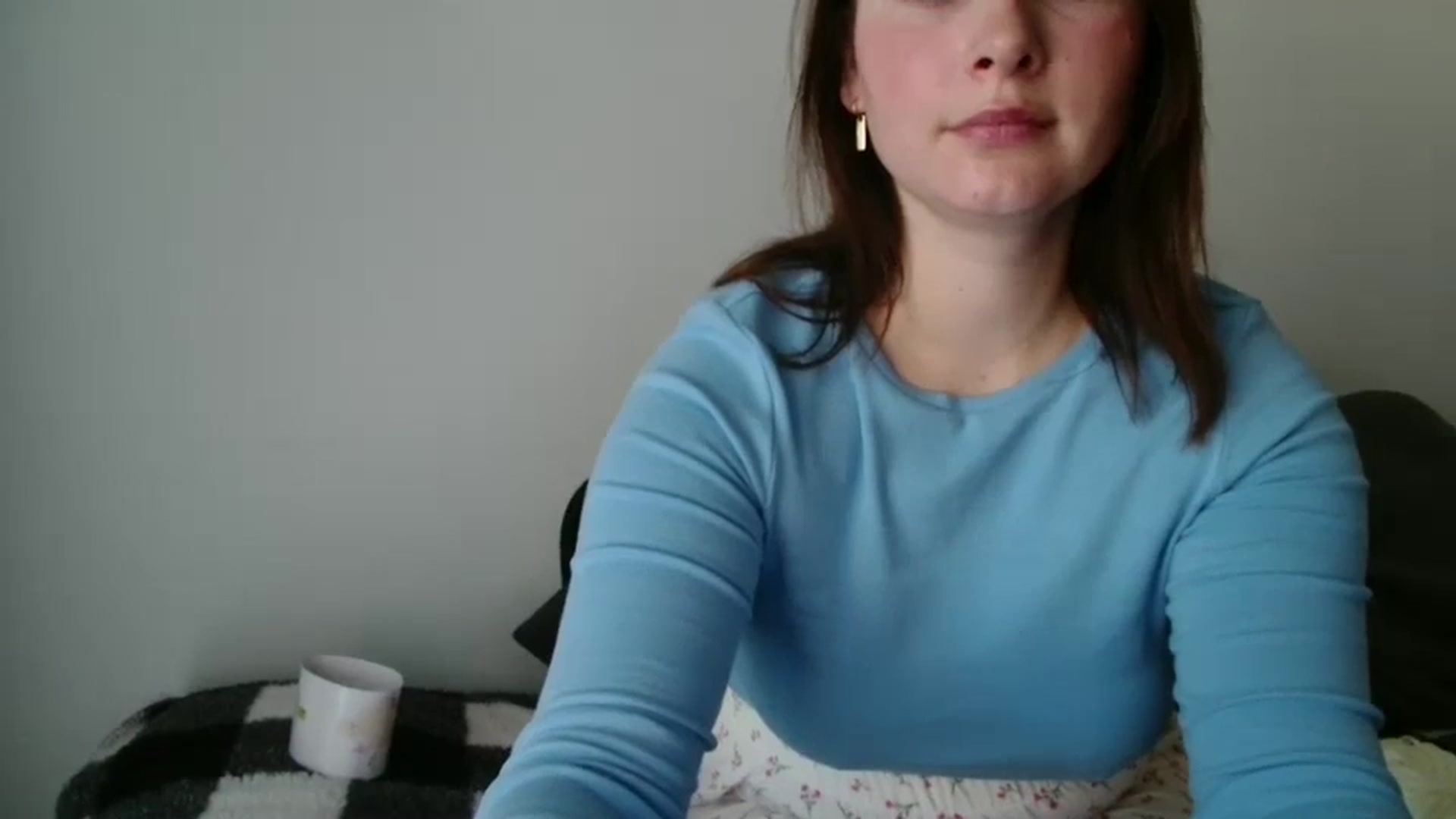 Gallery image thumbnail from MisssLove_is's myfreecams stream on, 09/15/2025, 16:21 image 4 of 20