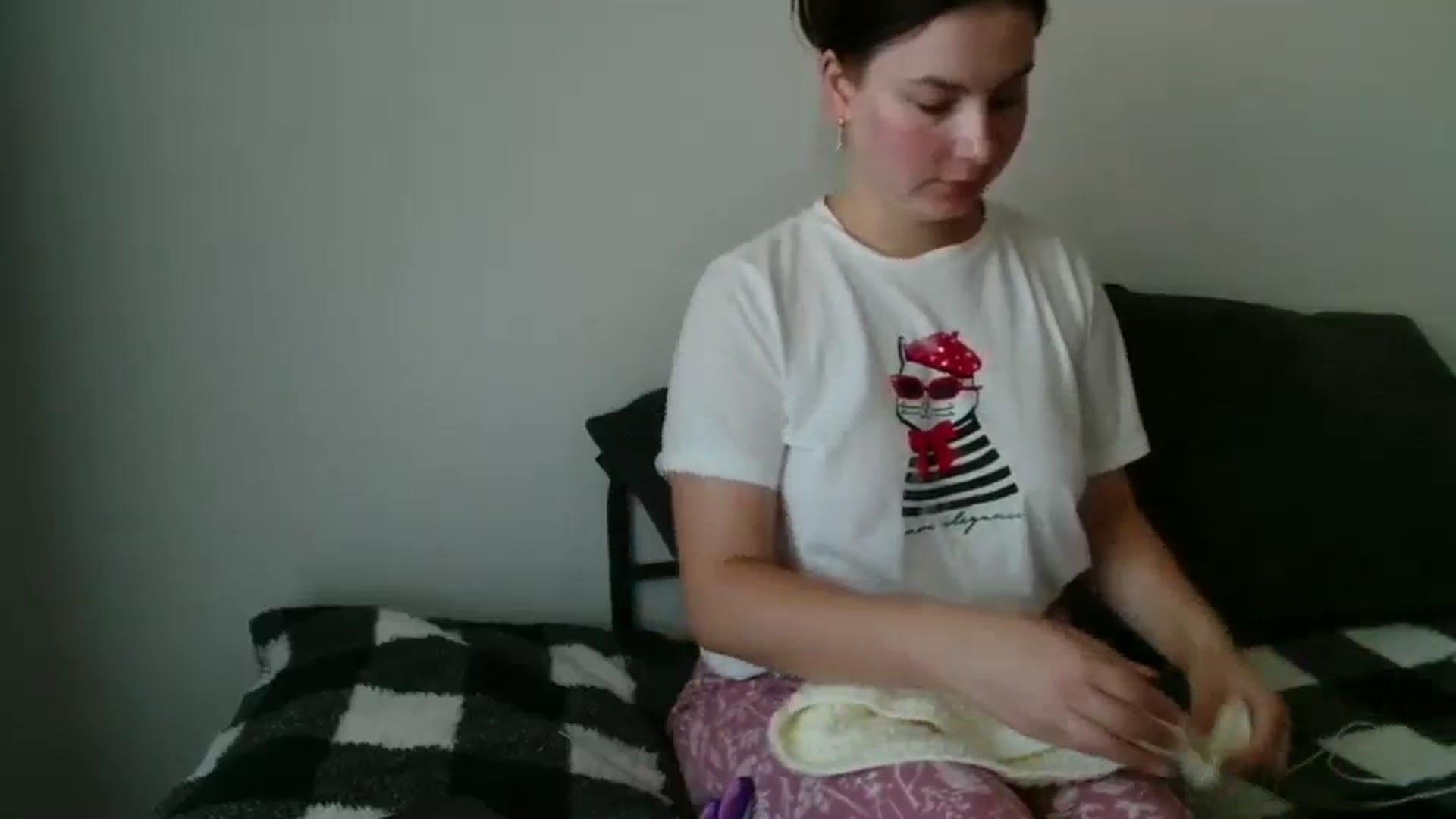 Gallery image thumbnail from MisssLove_is's myfreecams stream on, 09/16/2025, 13:04 image 13 of 20