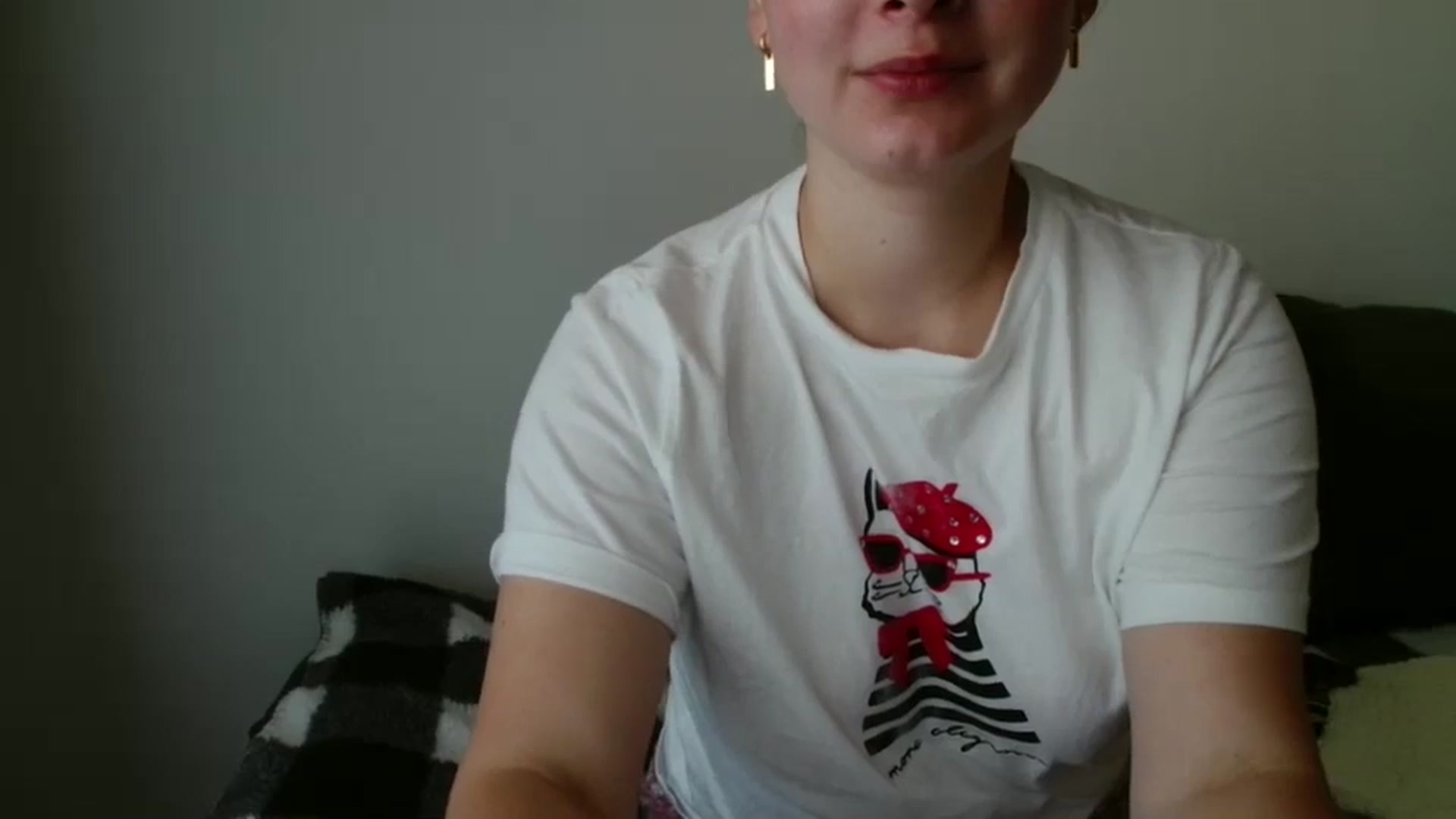 Gallery image thumbnail from MisssLove_is's myfreecams stream on, 09/16/2025, 13:04 image 20 of 20