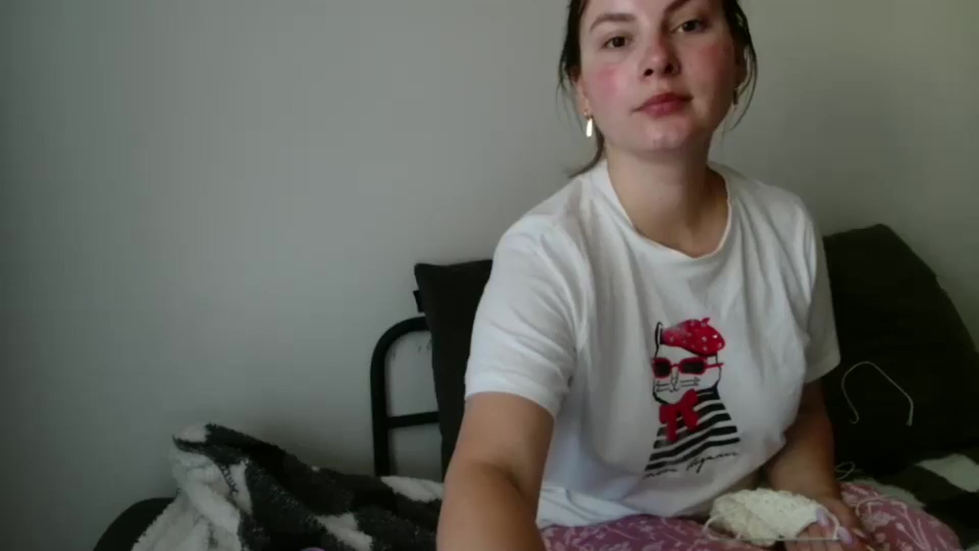 Gallery image thumbnail from MisssLove_is's myfreecams stream on, 09/16/2025, 15:13 image 1 of 20