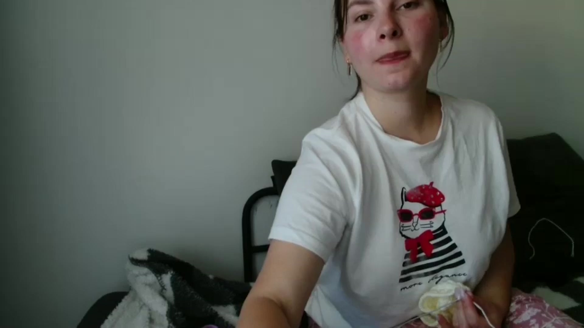 Gallery image thumbnail from MisssLove_is's myfreecams stream on, 09/16/2025, 15:13 image 18 of 20