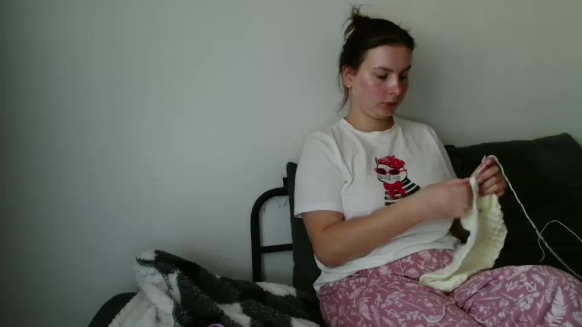 Gallery image thumbnail from MisssLove_is's myfreecams stream on, 09/16/2025, 15:13 image 9 of 20