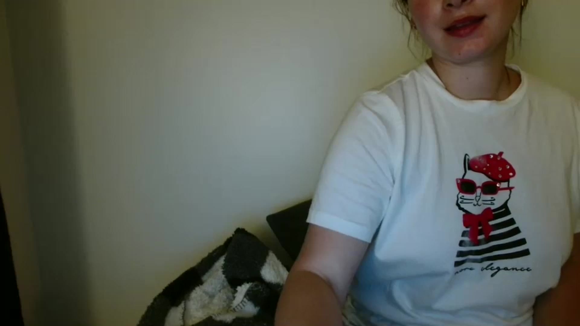 Gallery image thumbnail from MisssLove_is's myfreecams stream on, 09/17/2025, 23:36 image 20 of 20