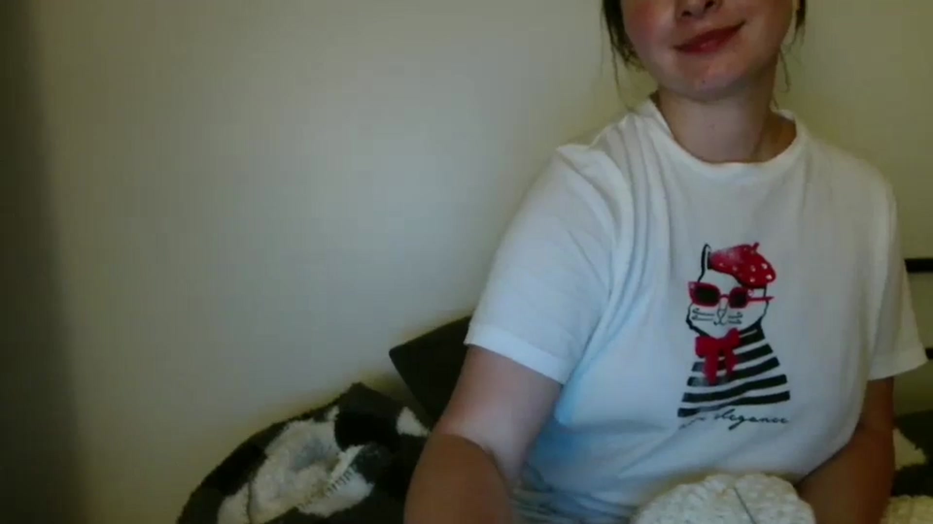 Gallery image thumbnail from MisssLove_is's myfreecams stream on, 09/17/2025, 23:36 image 8 of 20