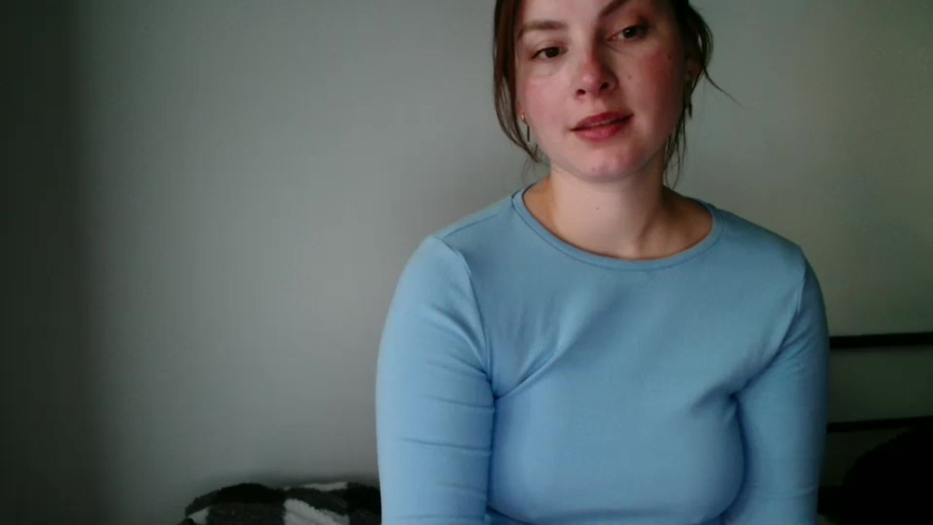 Gallery image thumbnail from MisssLove_is's myfreecams stream on, 09/21/2025, 22:13 image 14 of 20